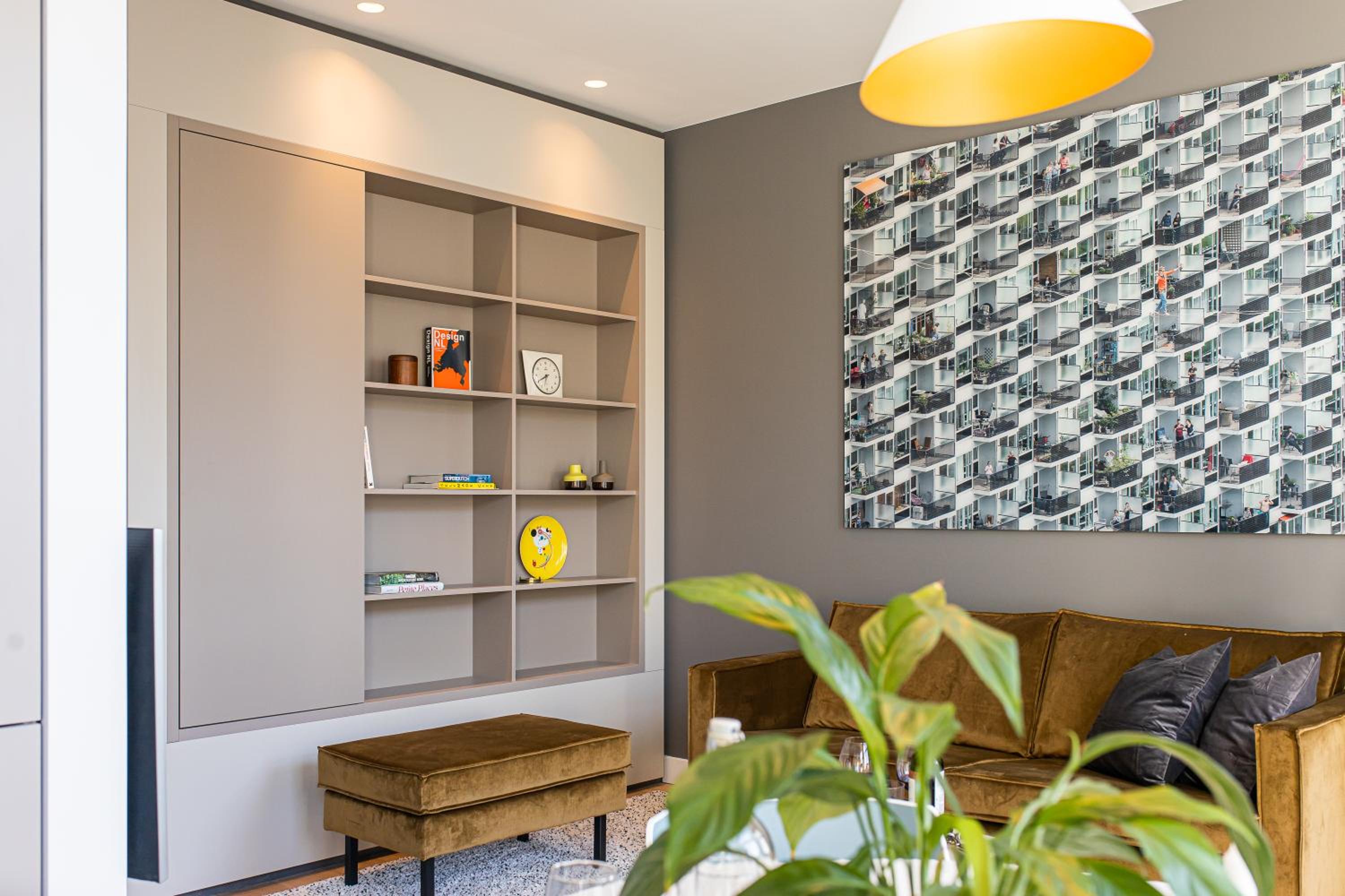 One-Bedroom Apartment with City View photo 1