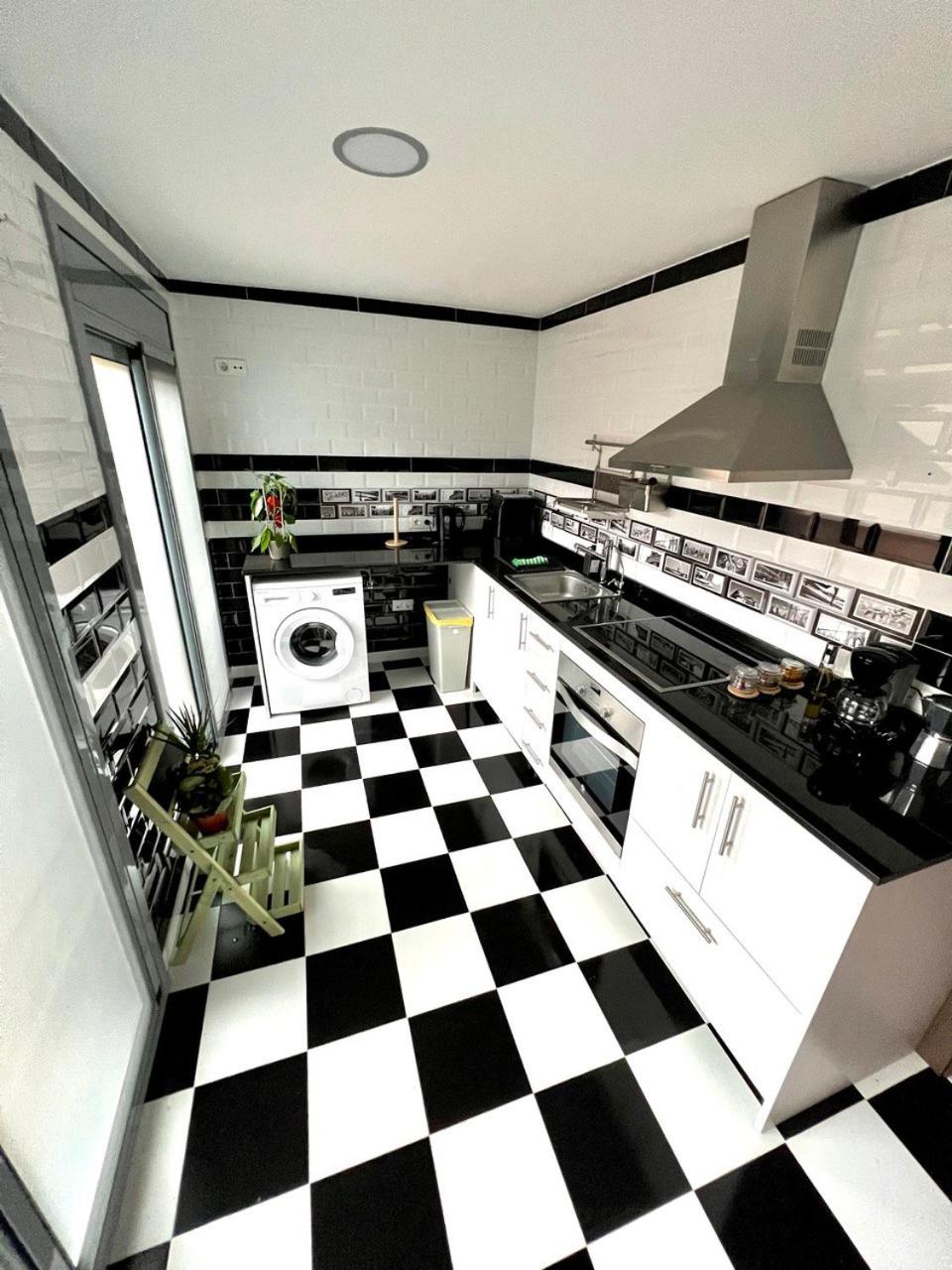Large Double Room photo 3