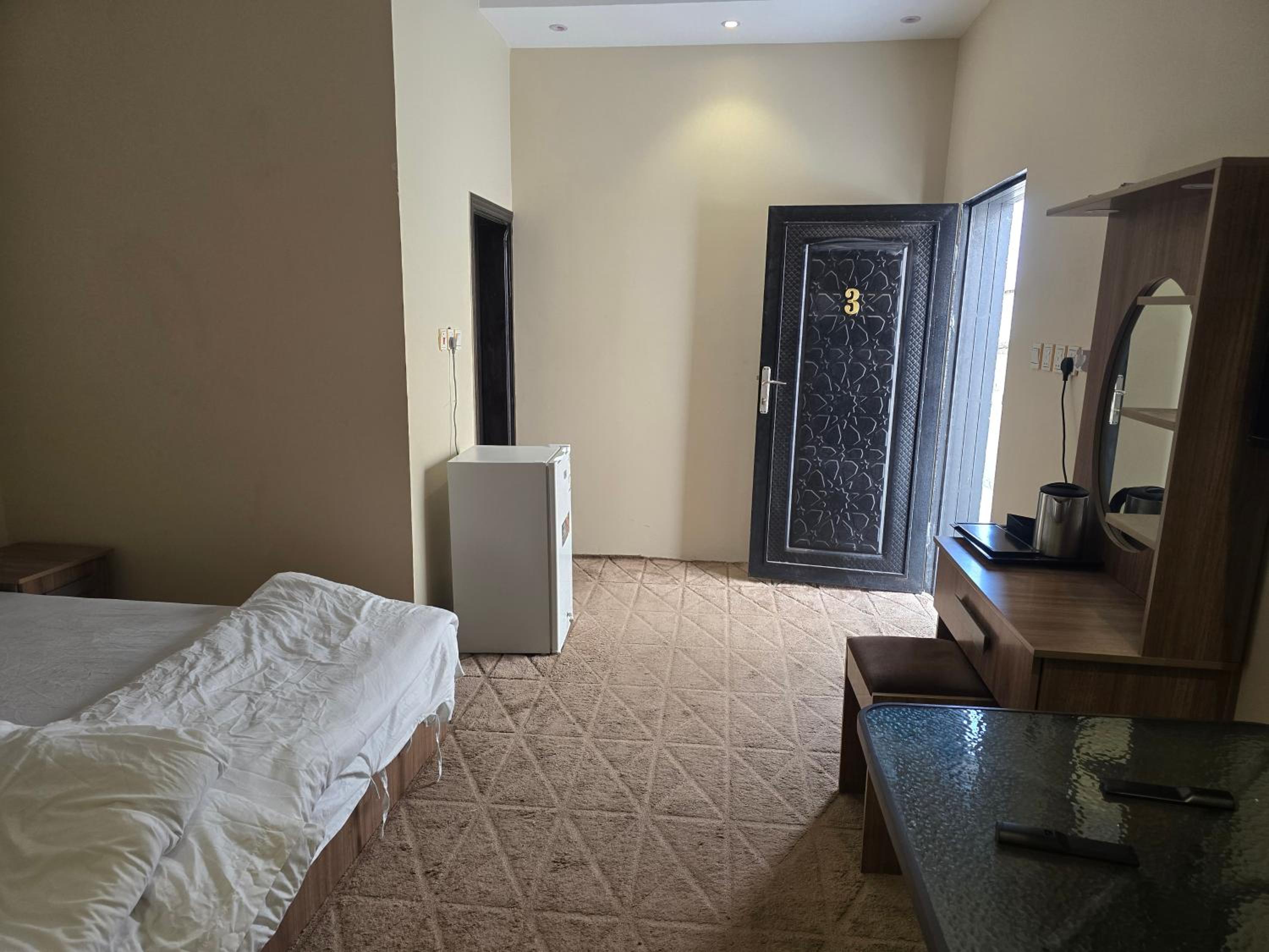Double Room With Private Bathroom photo 3