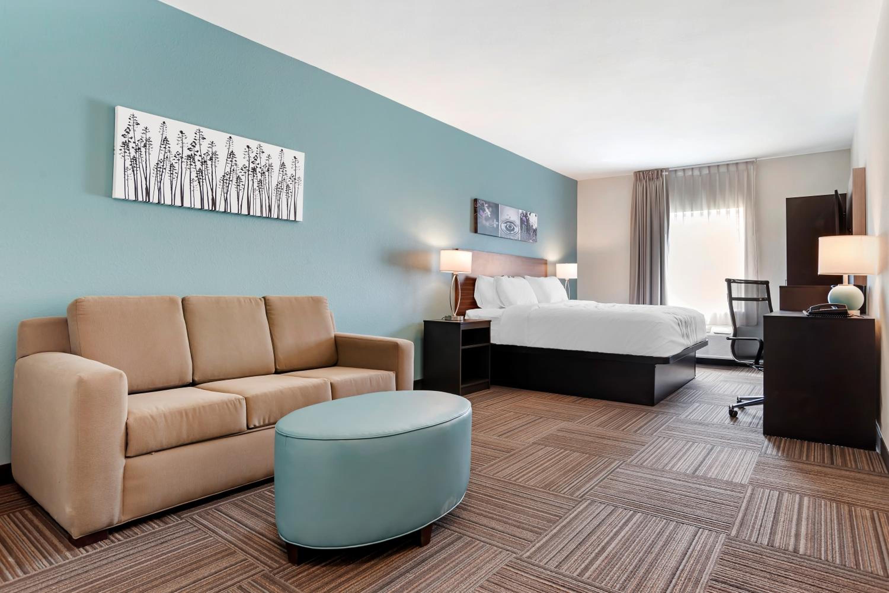 King Suite - Non-Smoking - Photo 1