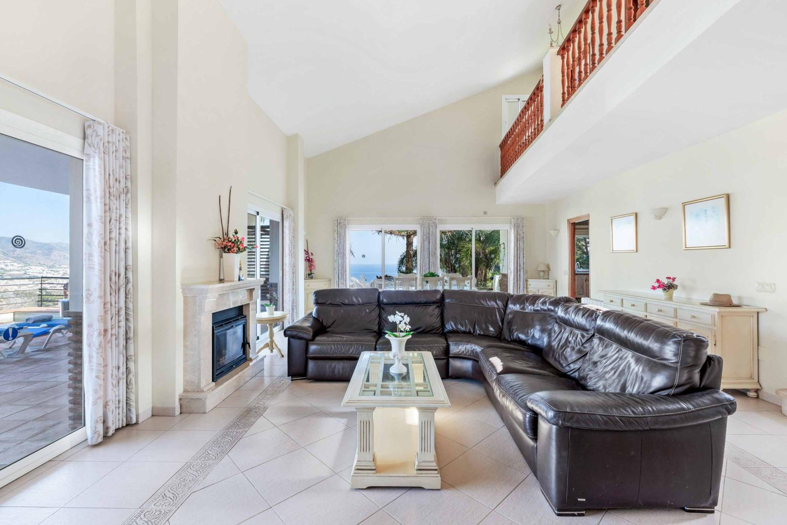 Villa de Cuatro Habitaciones