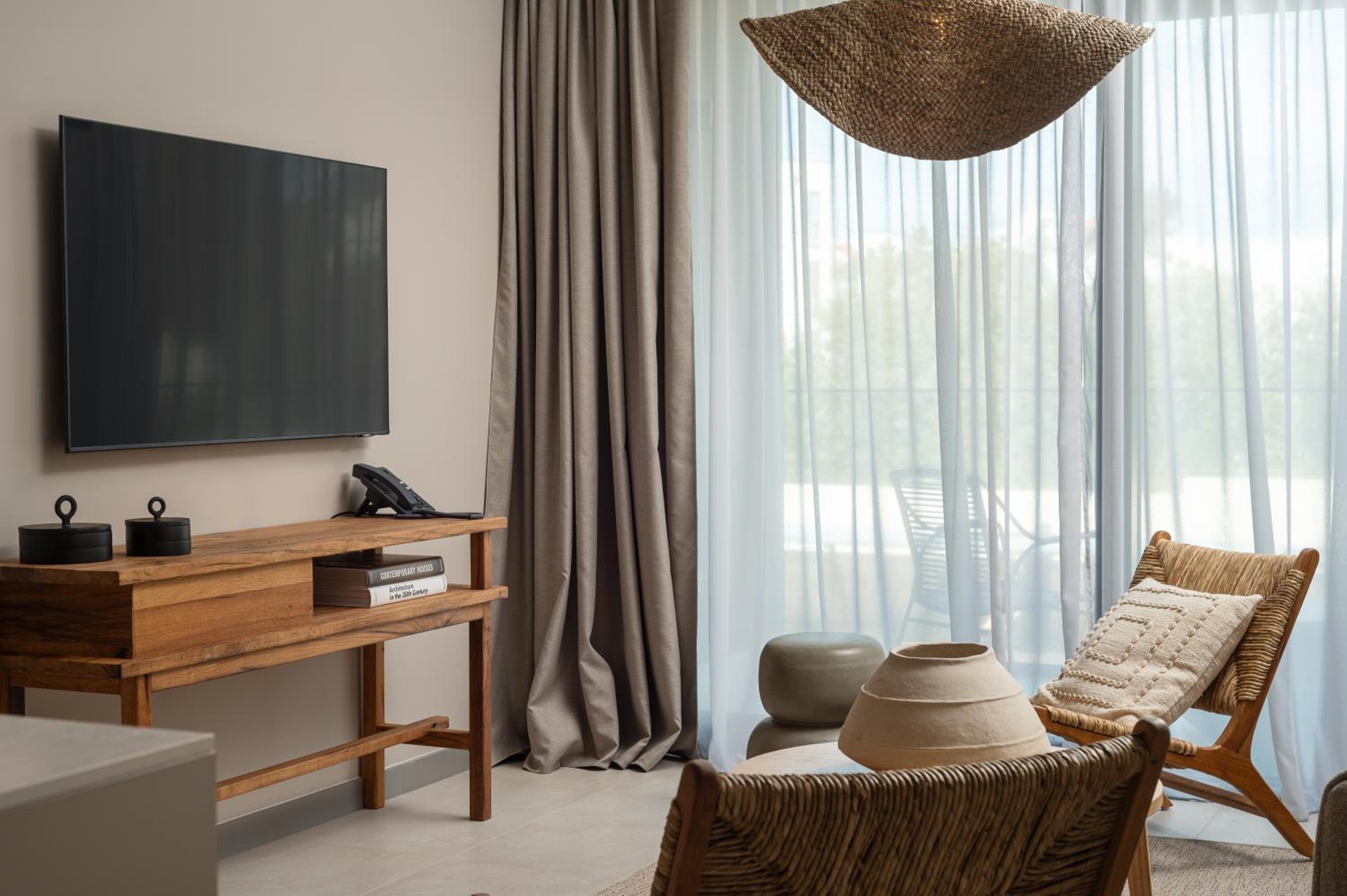 Superior Family Suite - Photo 2