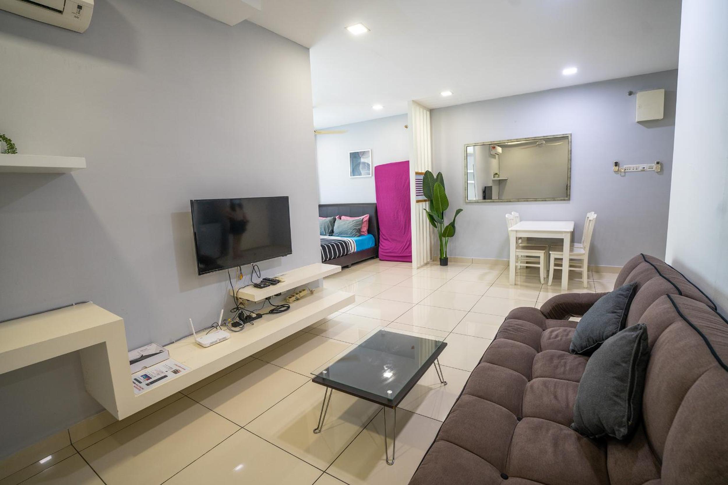 Studio Apartment with Sea View photo 2