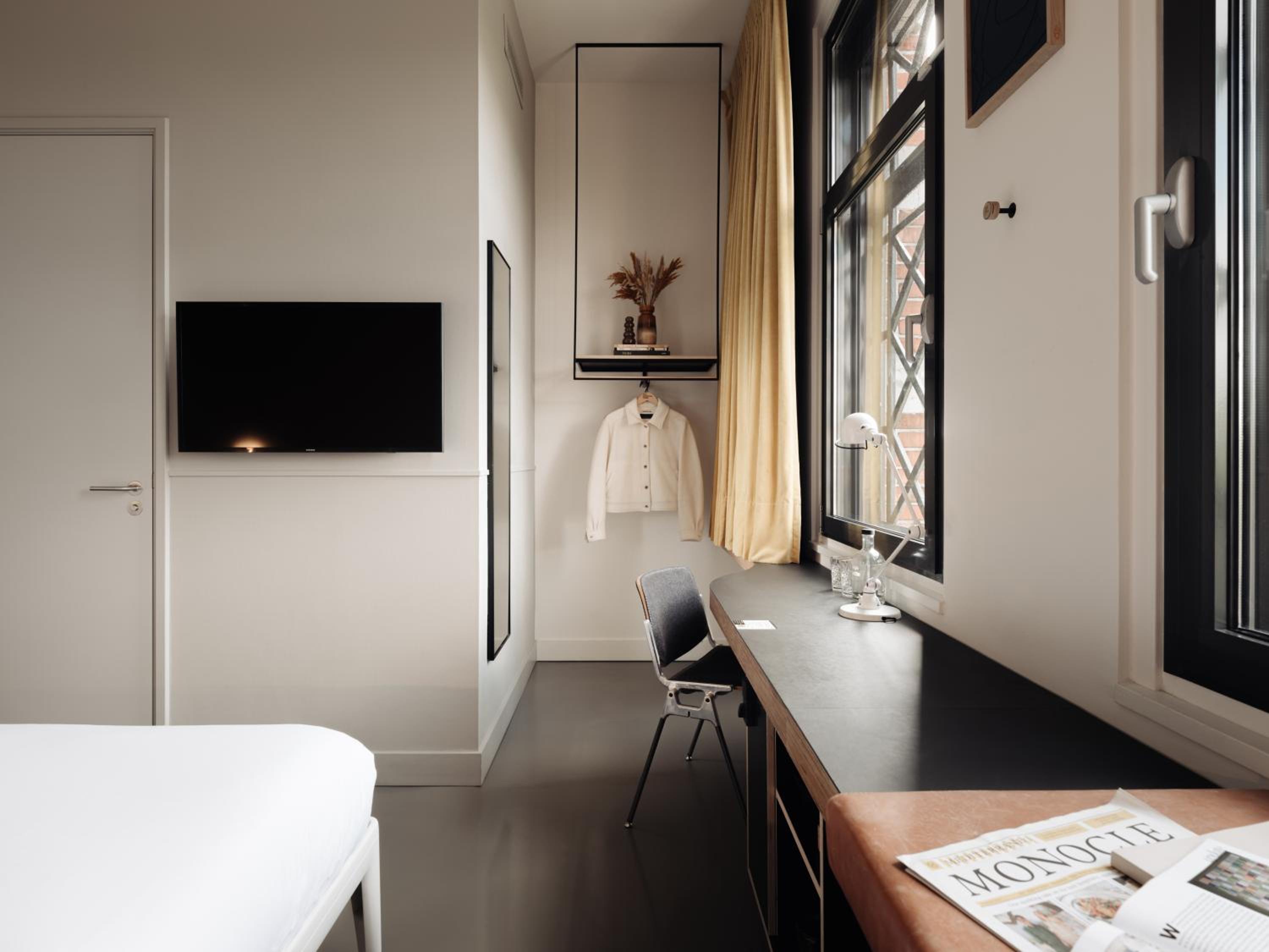 Big Double Room thumbnail 6