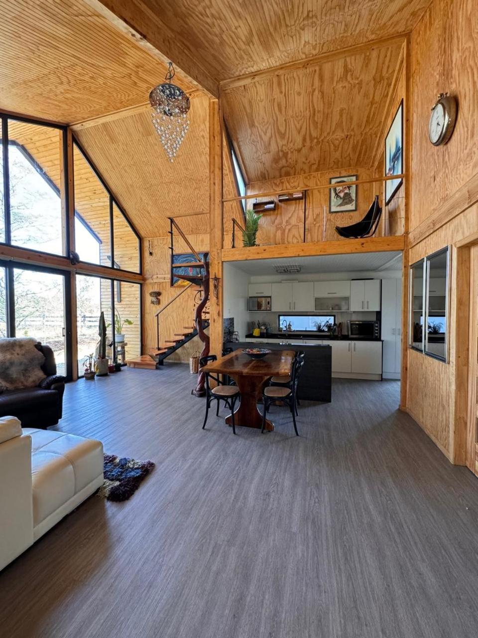 Three-Bedroom House photo 1
