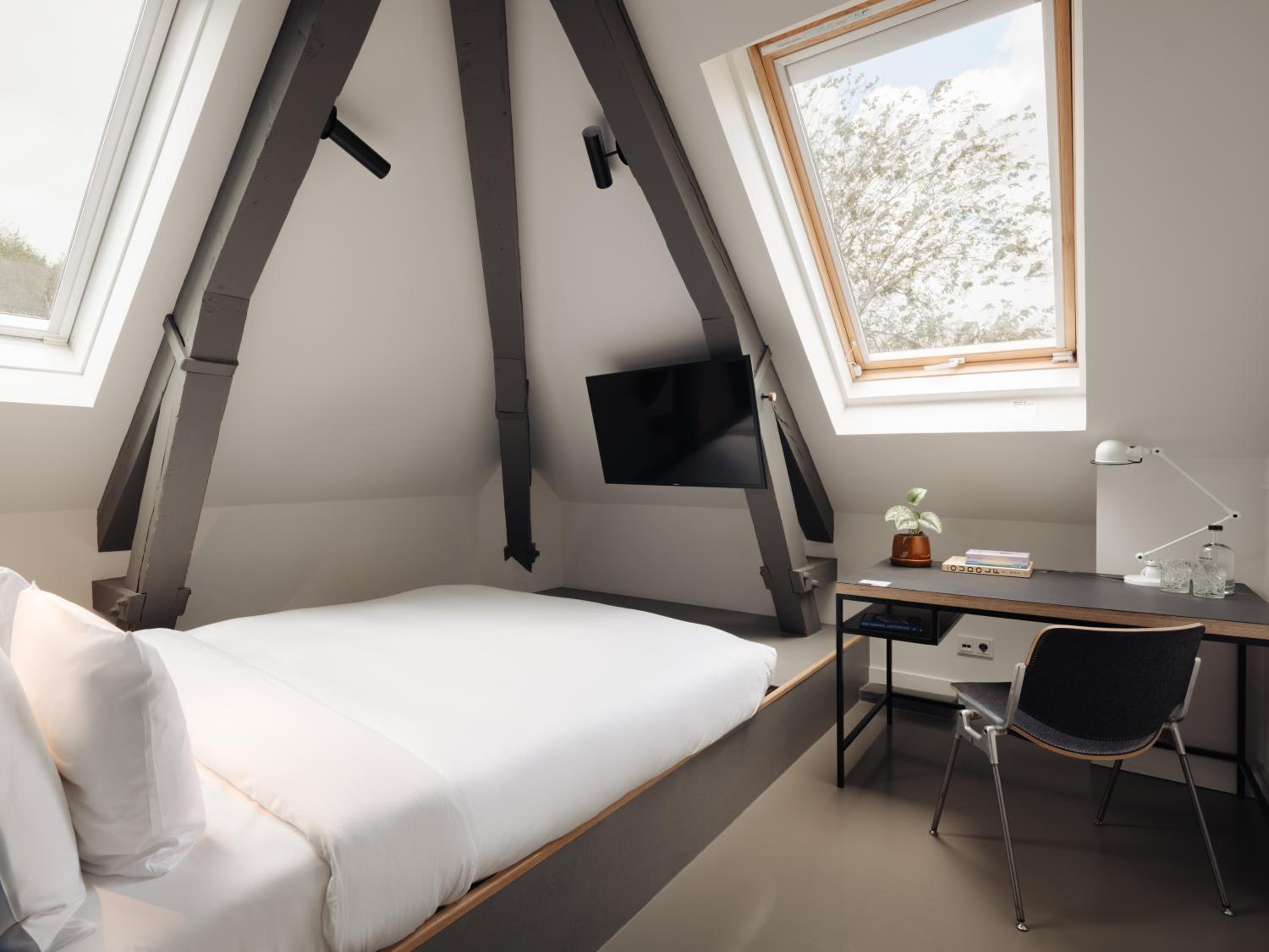 Small Double Room