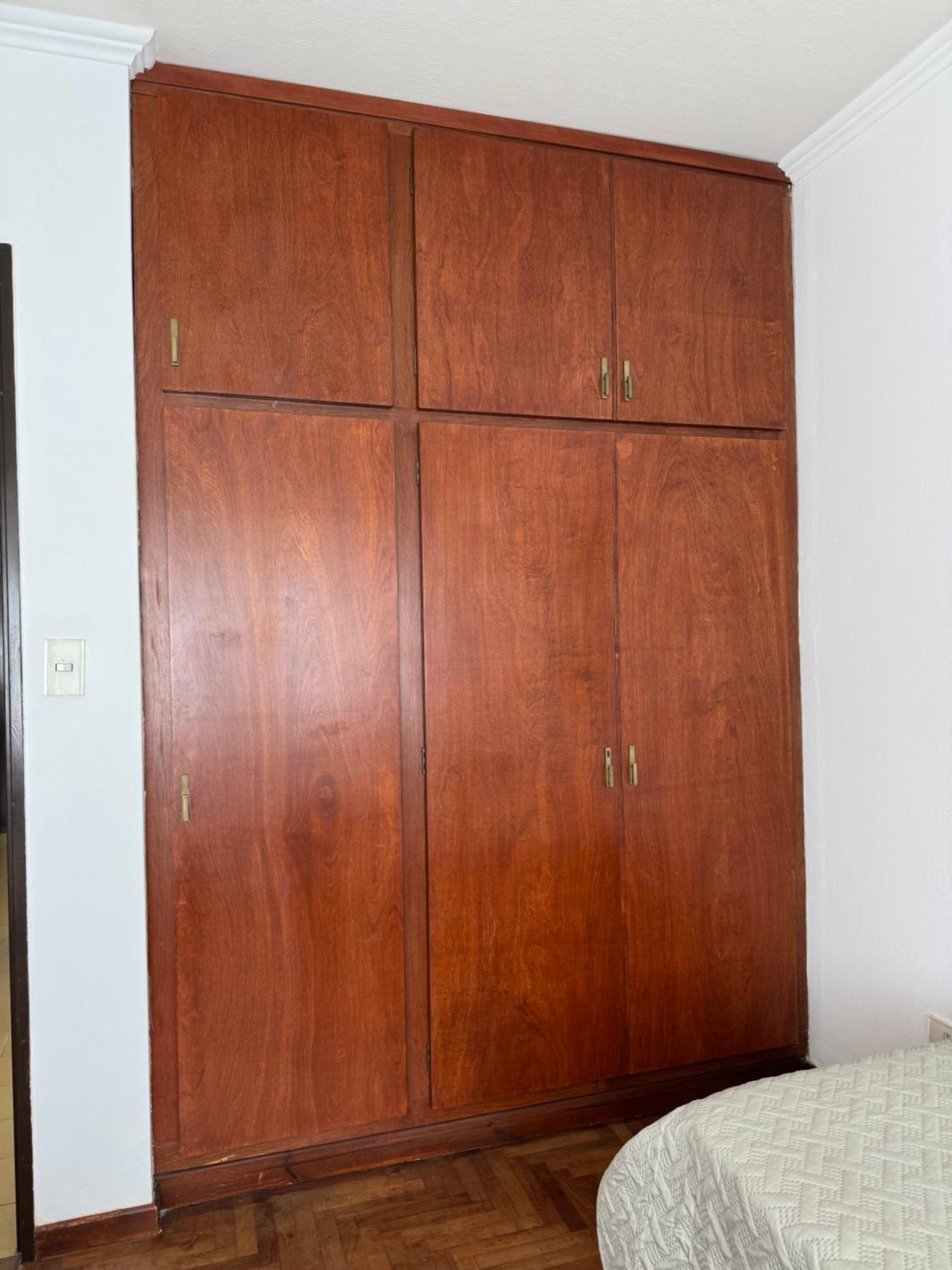 Three-Bedroom Apartment photo 1