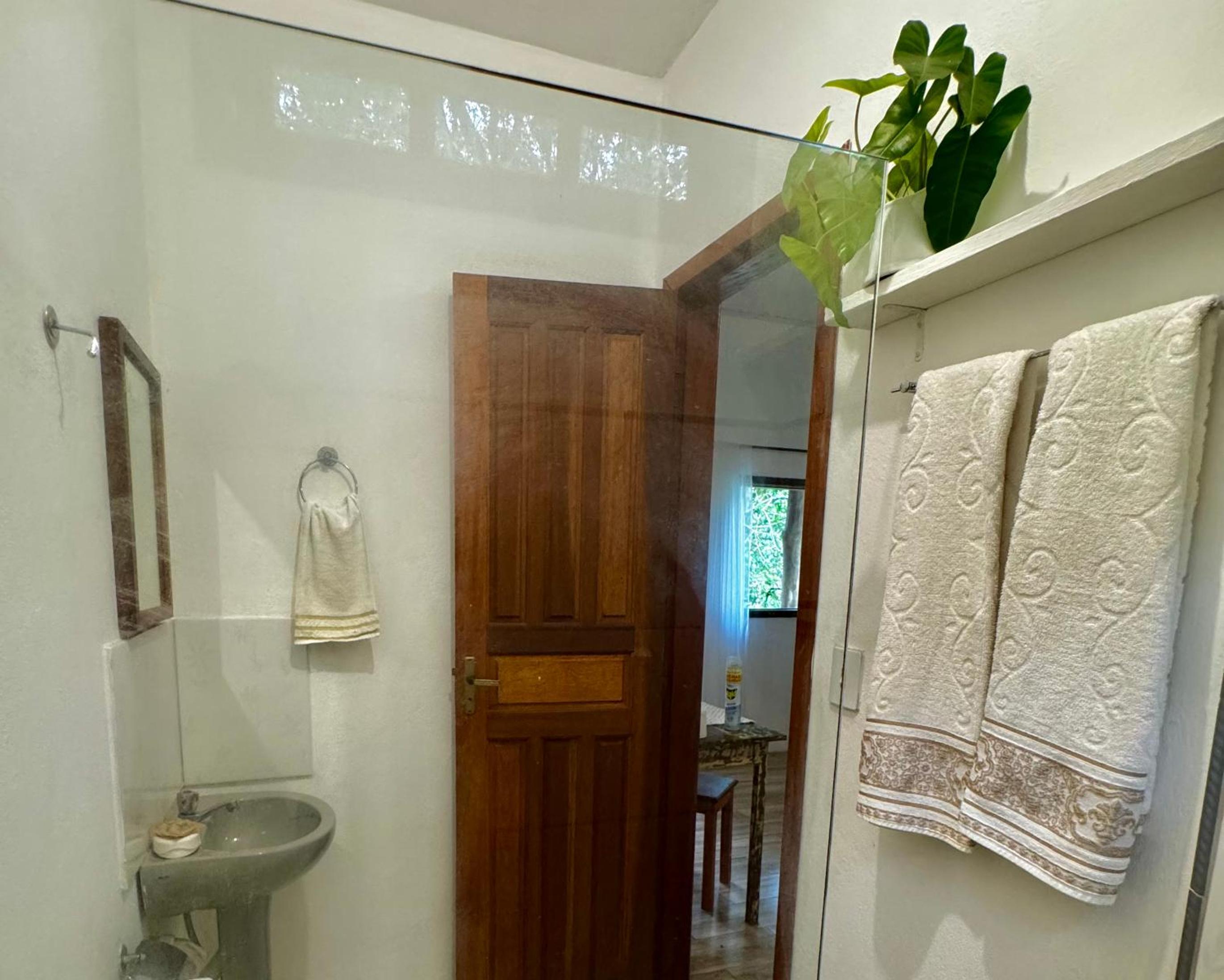 Triple Room with Garden View - Photo 13