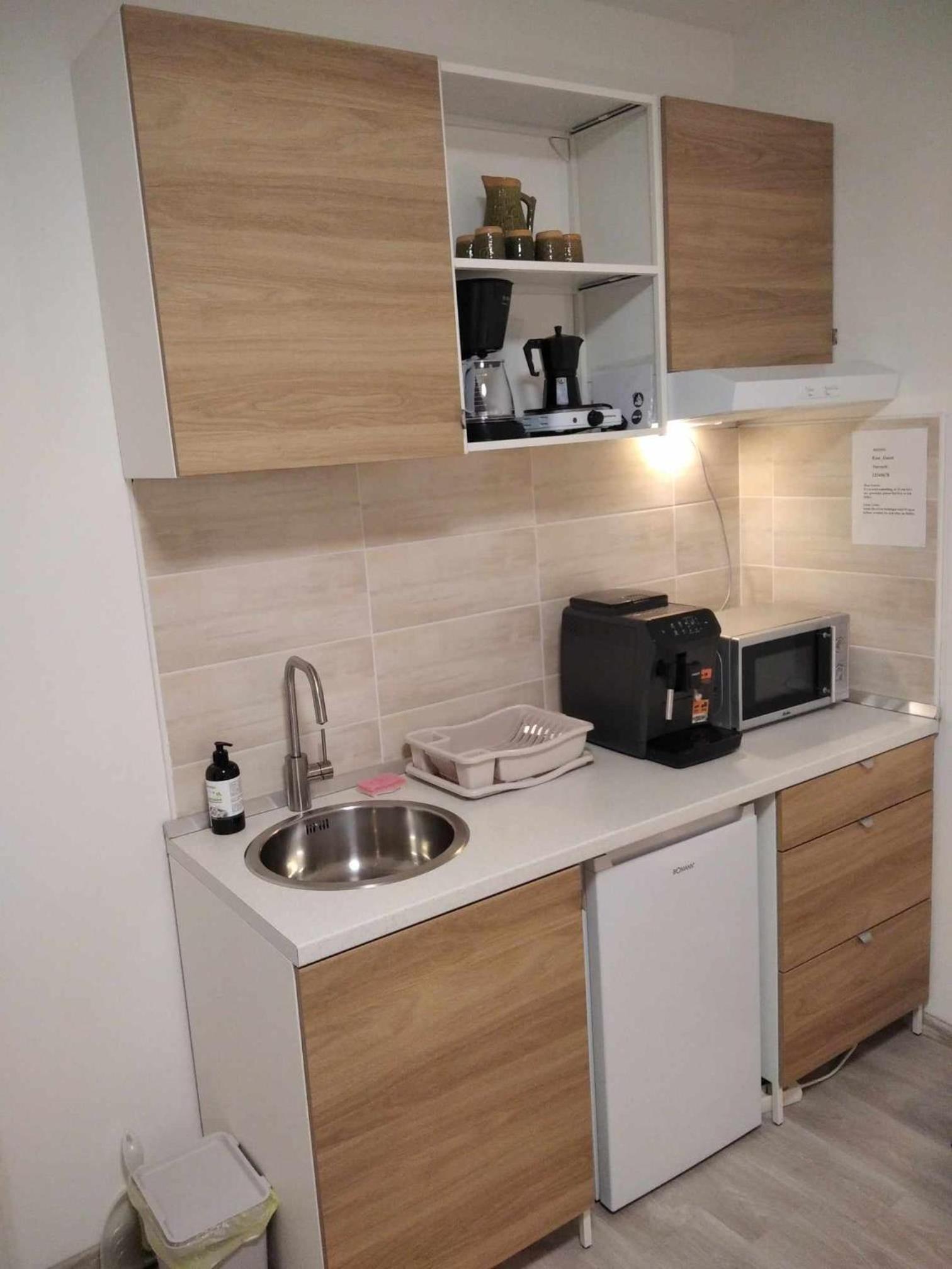 One-Bedroom Apartment - Photo 7