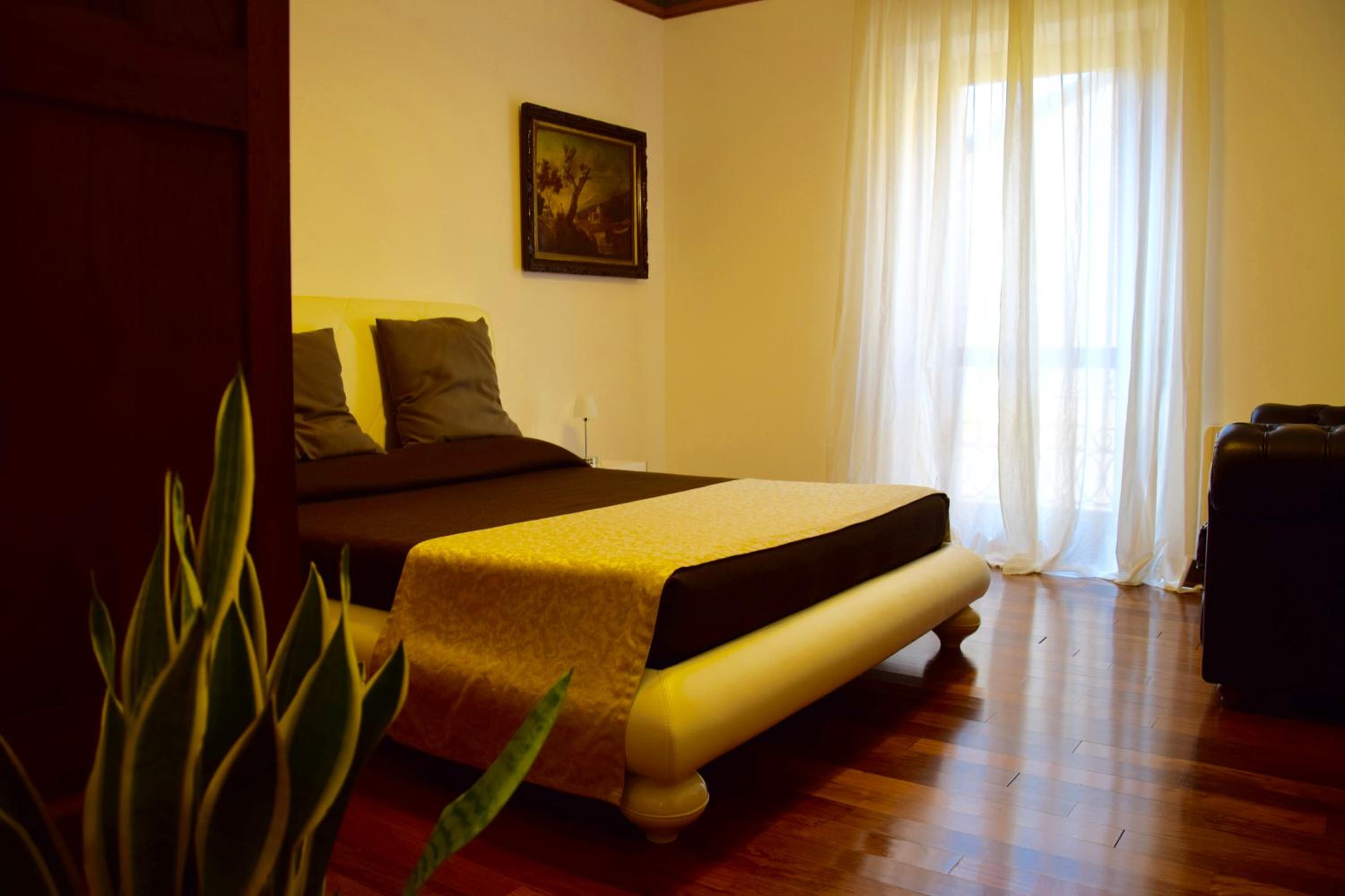 Double Room With Private External Bathroom