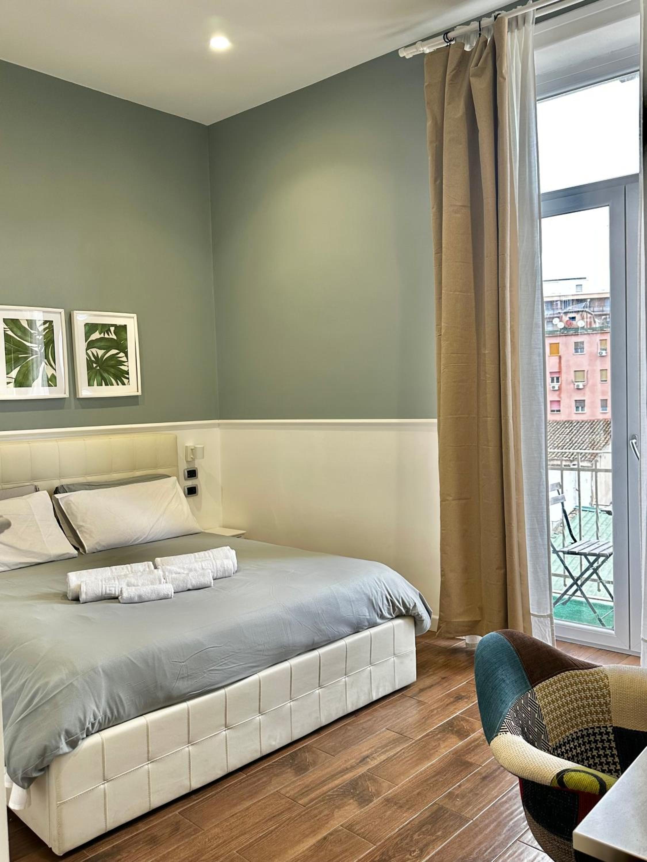 Deluxe Double Room with Balcony