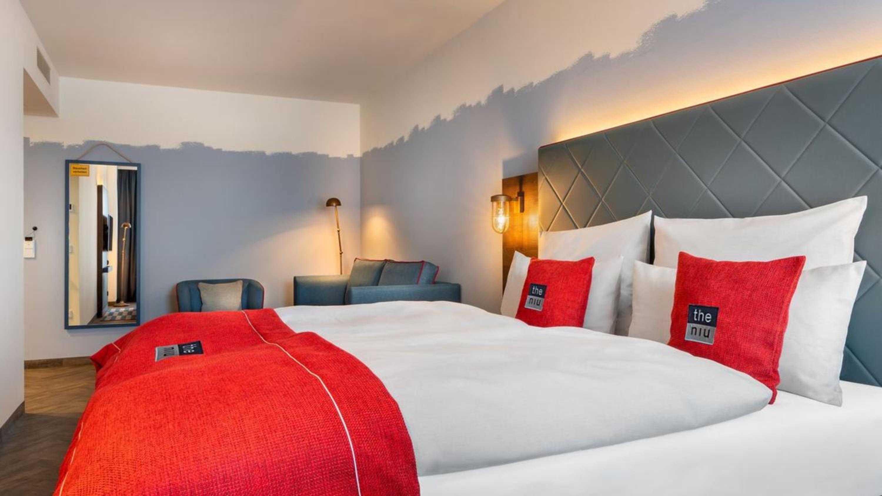 Premium Family Queen Room with Sofa Bed photo 3