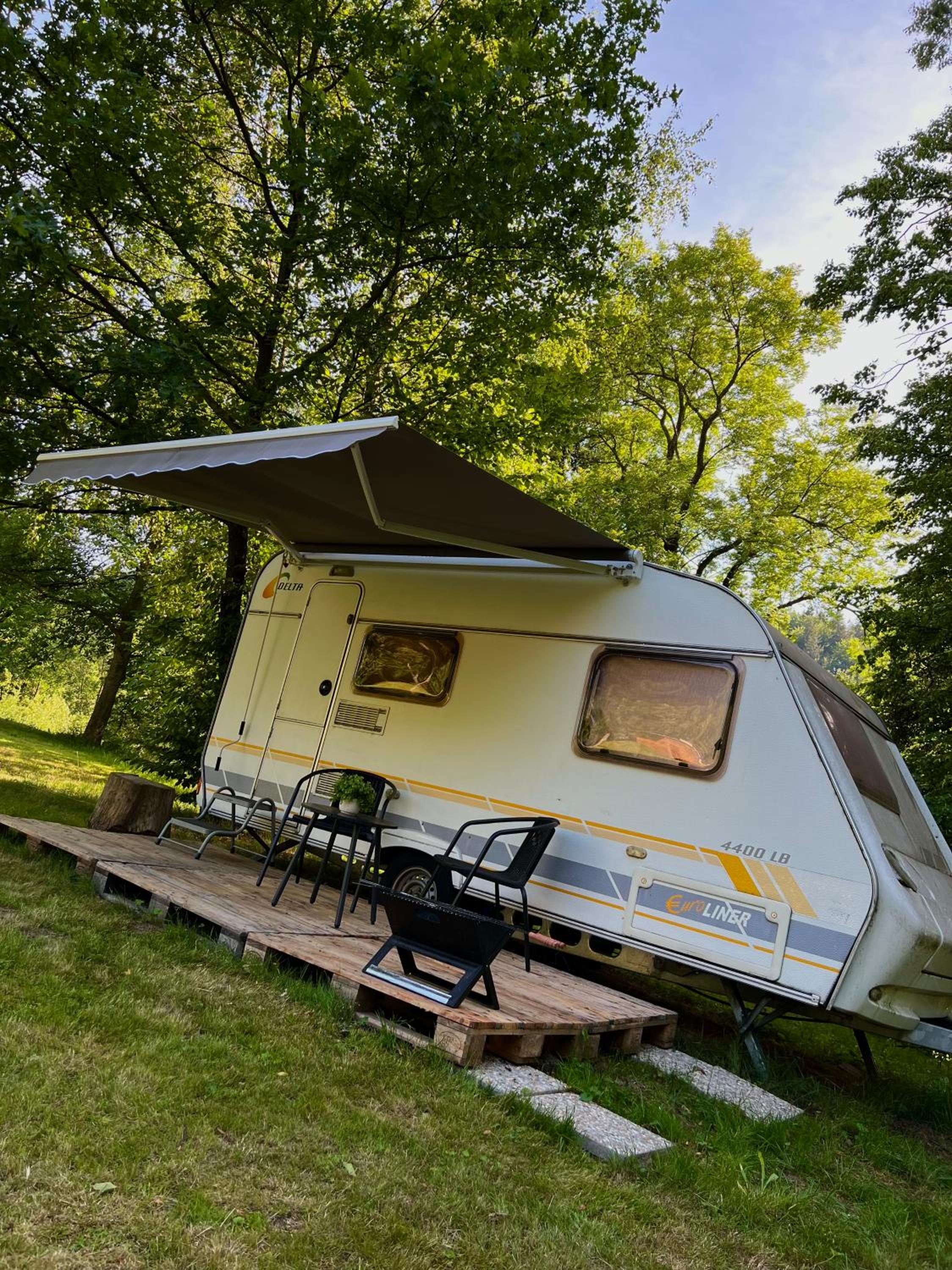 Caravan photo 3
