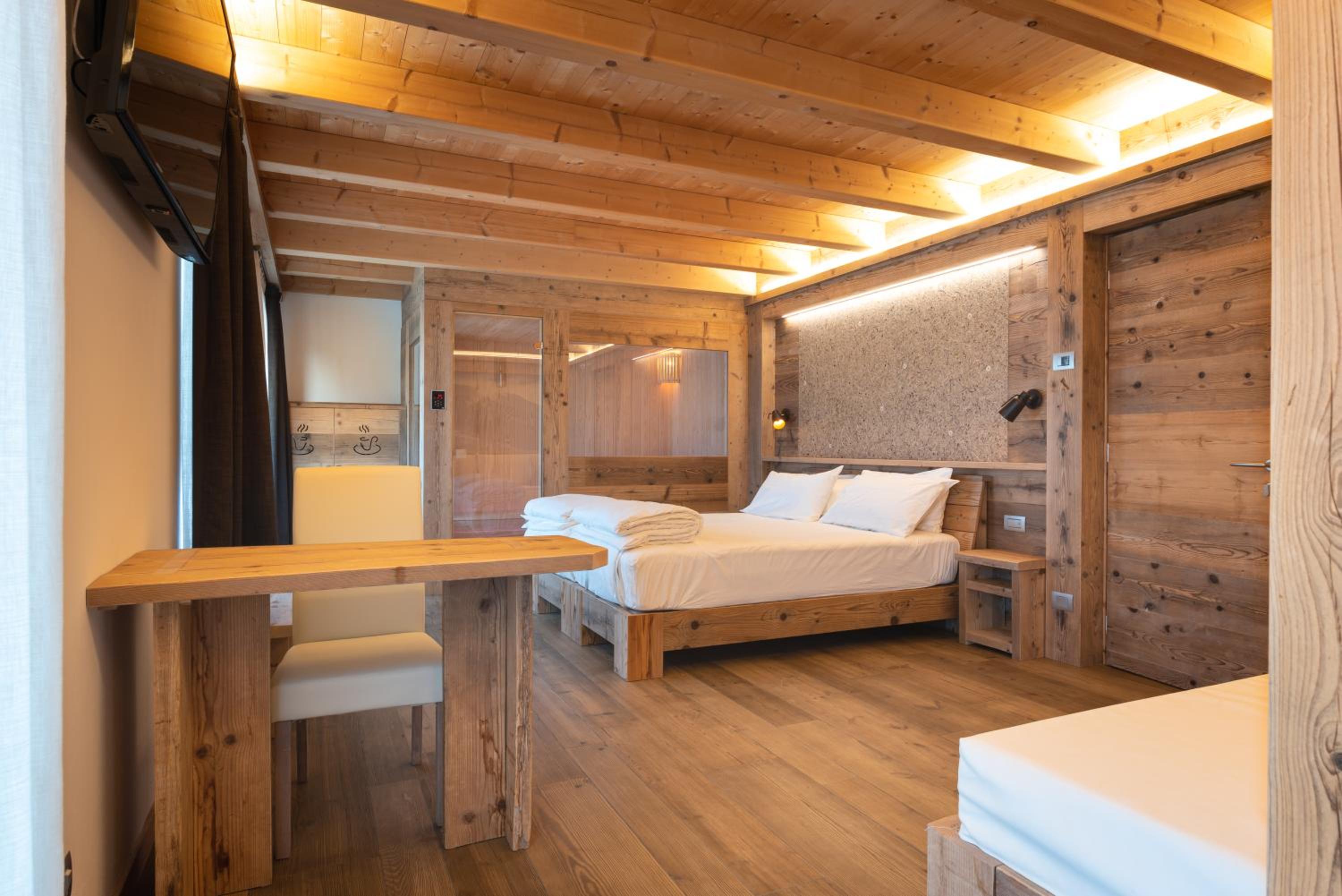 Superior Triple Room photo 1