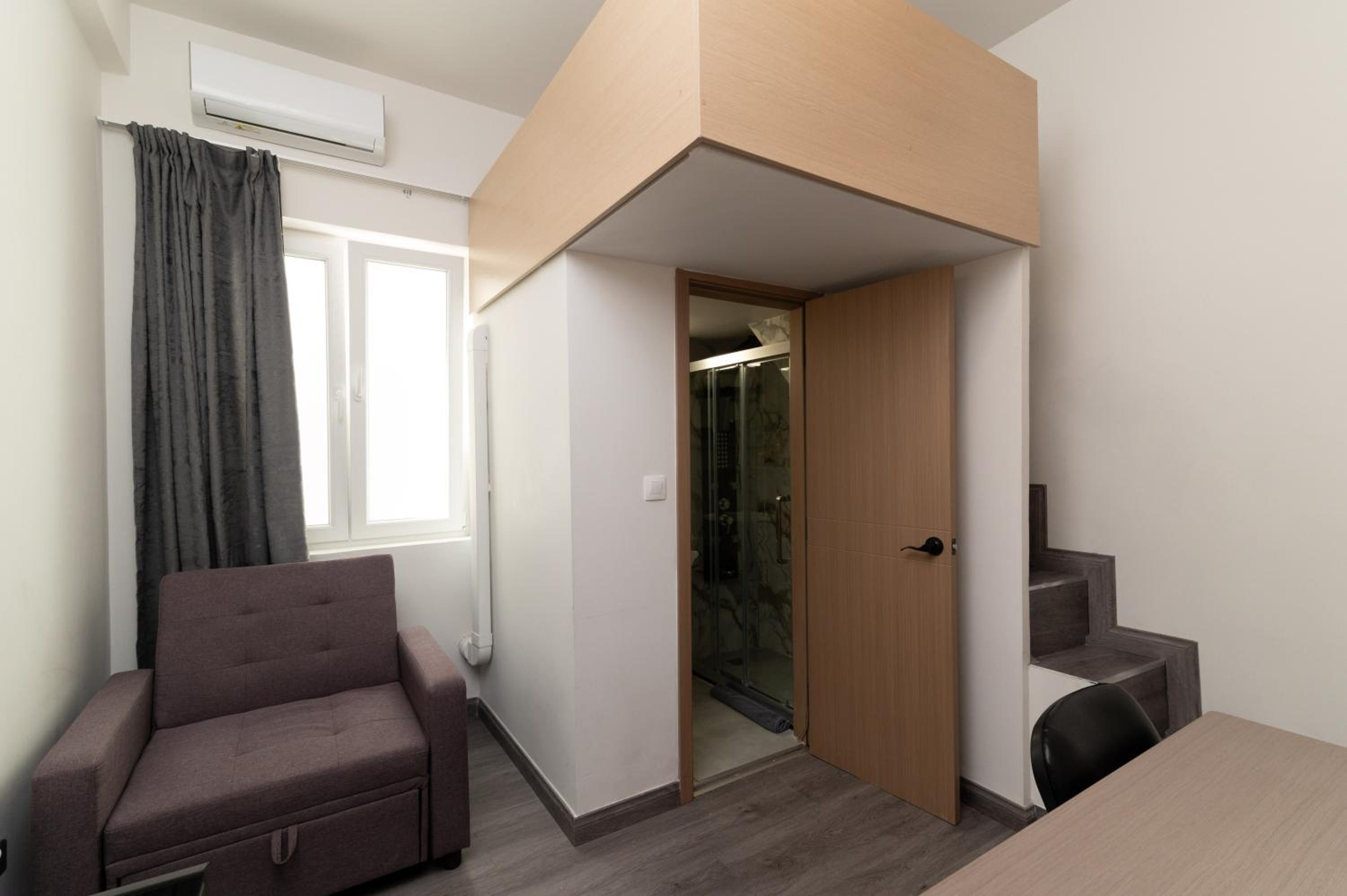 Budget Double Room photo 2