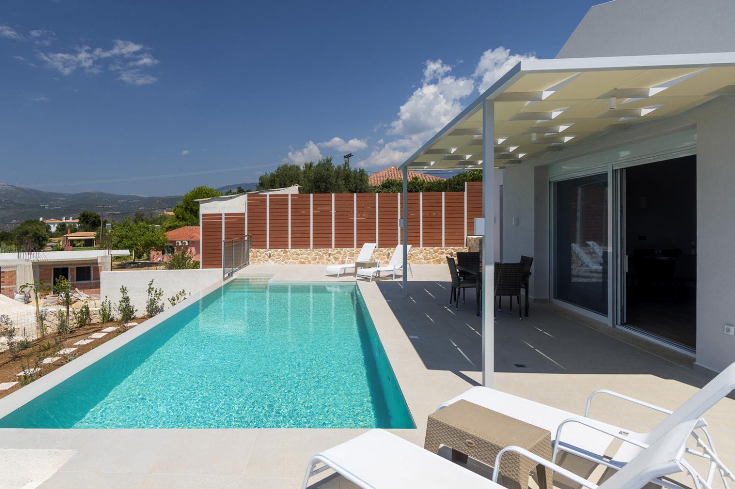 Villa photo 3