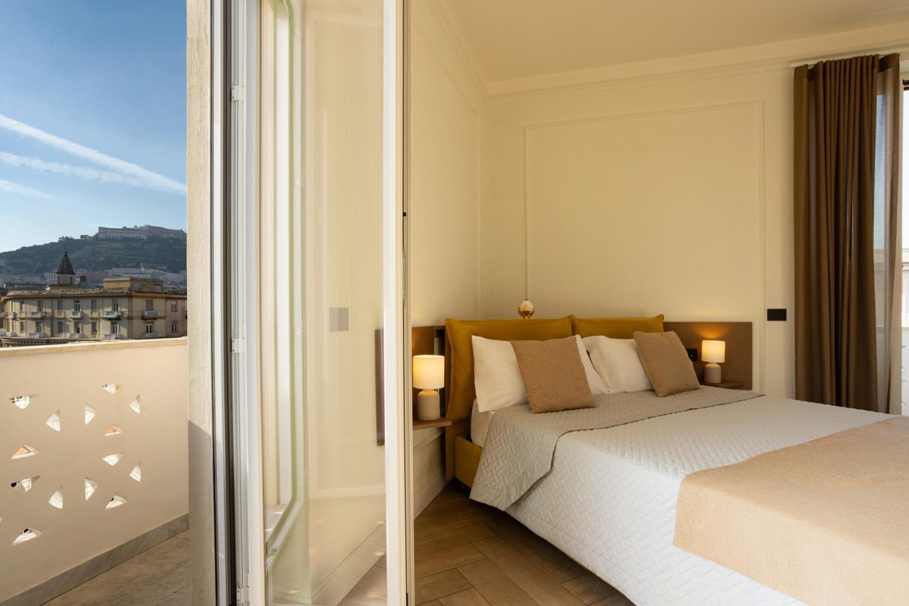 Superior Queen Room
