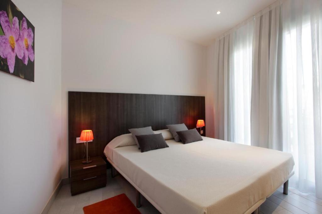 Apartamento con Balcón
