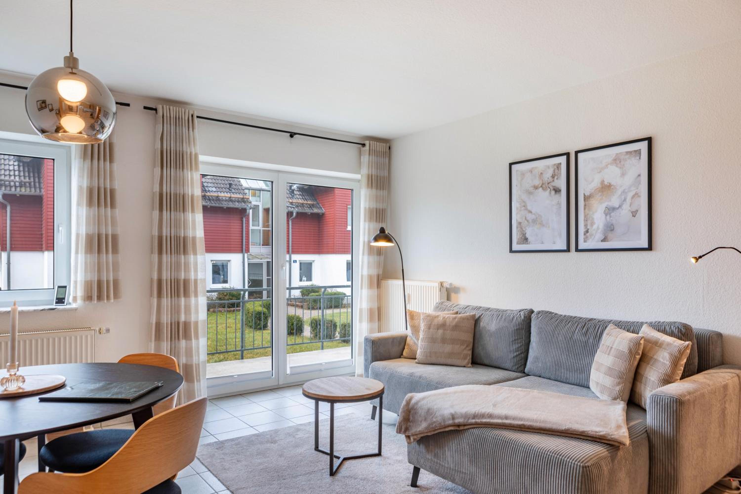 Superior One-Bedroom Apartment with Balcony photo 1