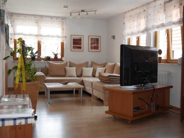 One-Bedroom Apartment with Balcony photo 1