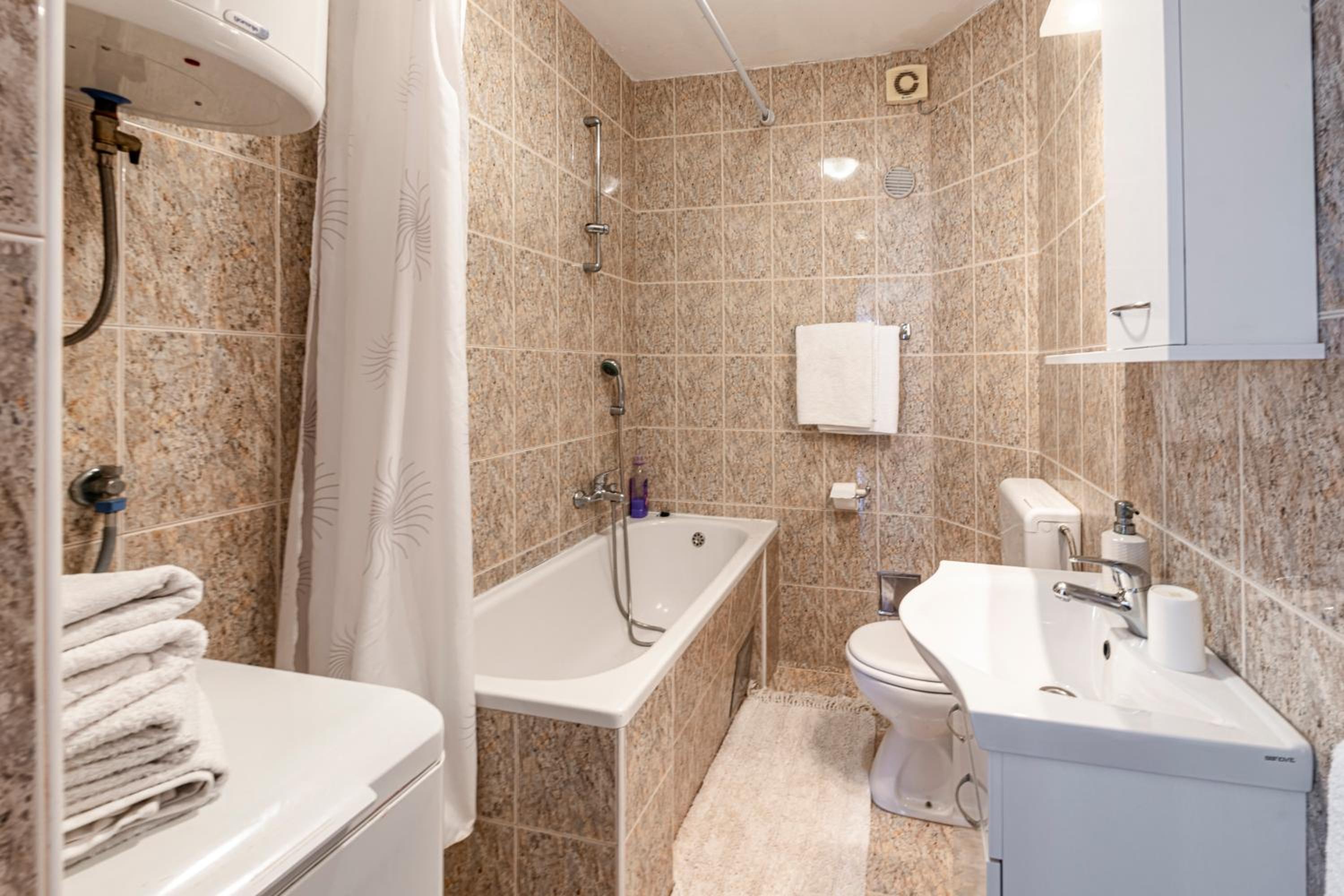 One-Bedroom Apartment with Sea View (3 Adults) photo 3