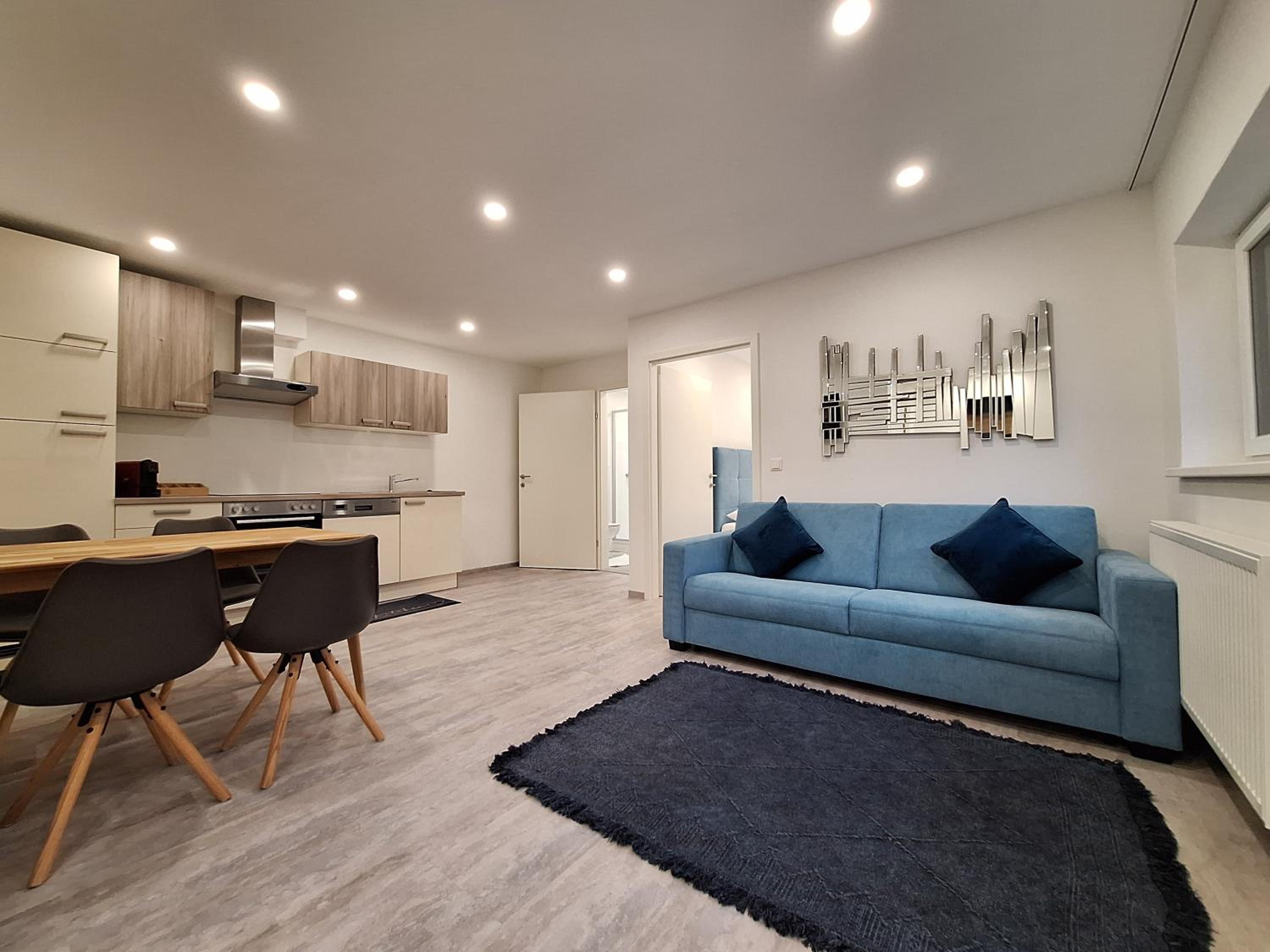 One-Bedroom Apartment
