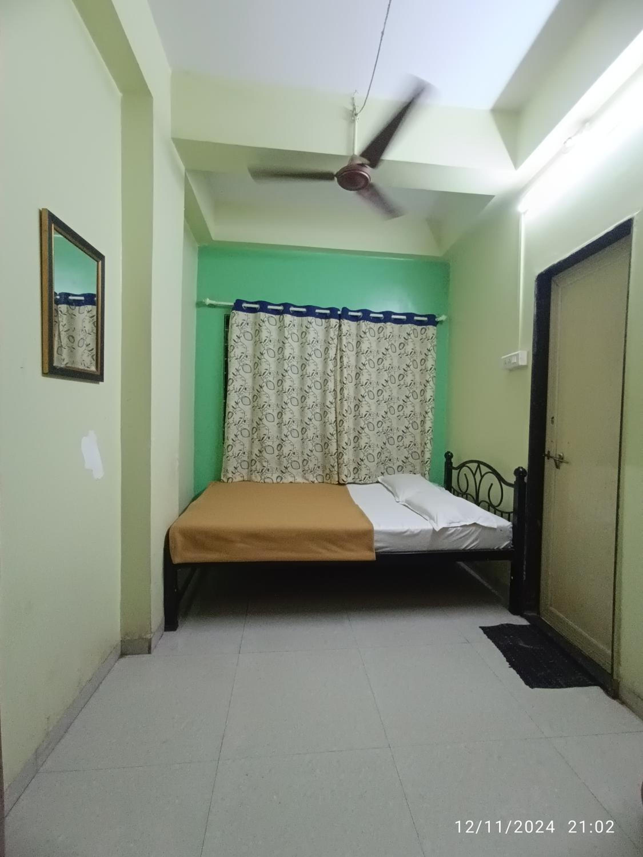 Double Room with Private Bathroom photo 1