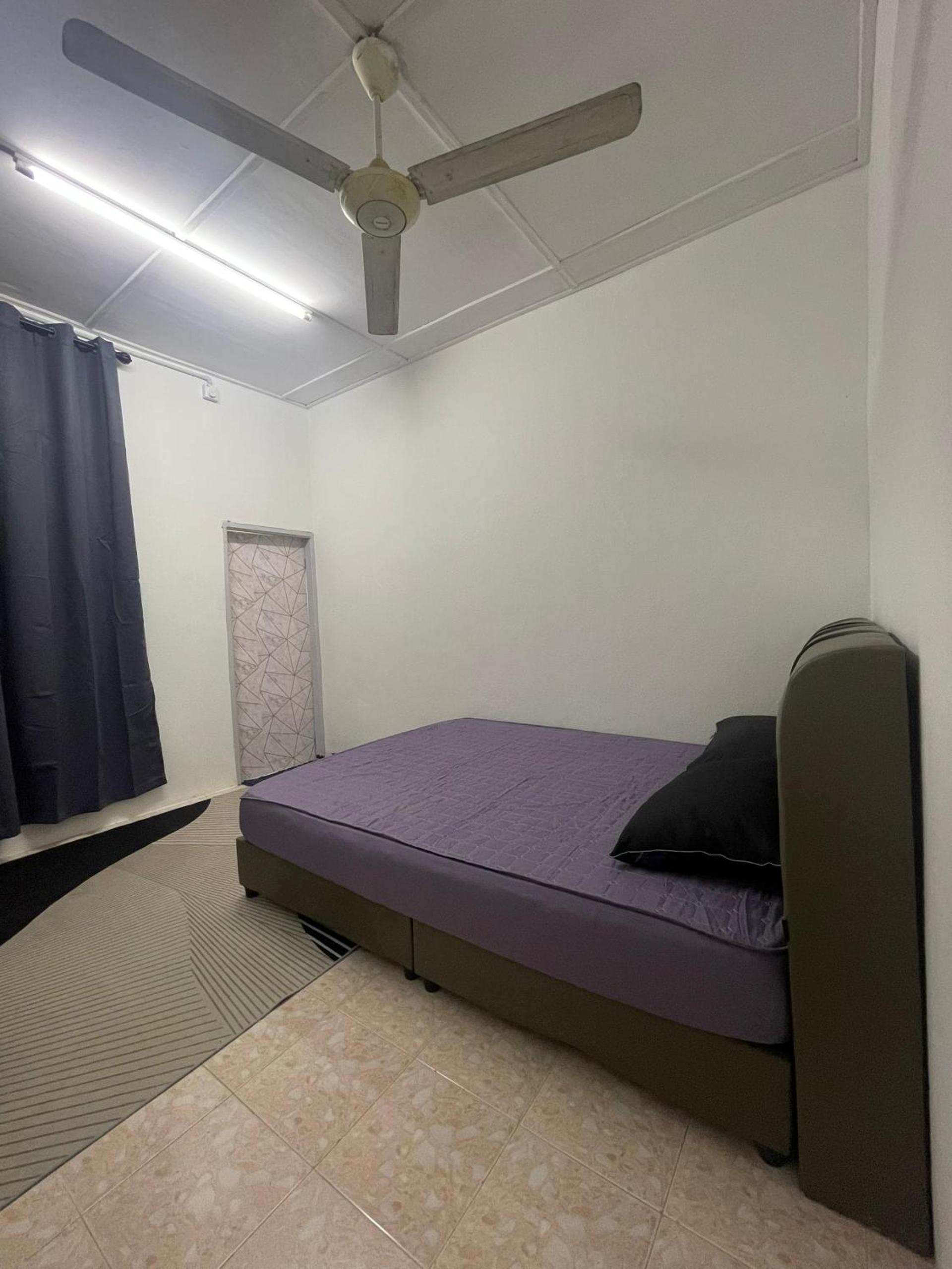 One-Bedroom House photo 2