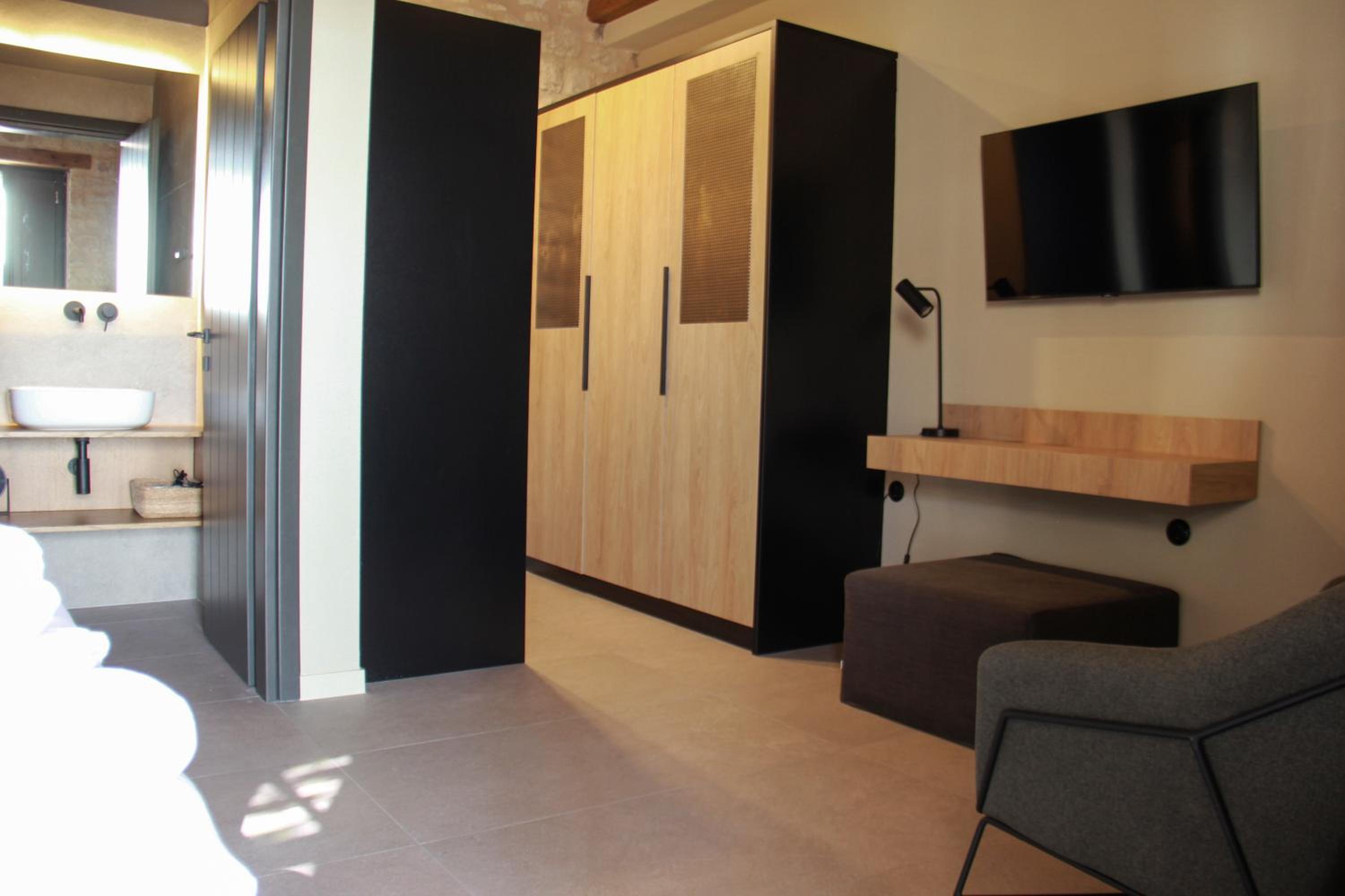 Deluxe Suite photo 1