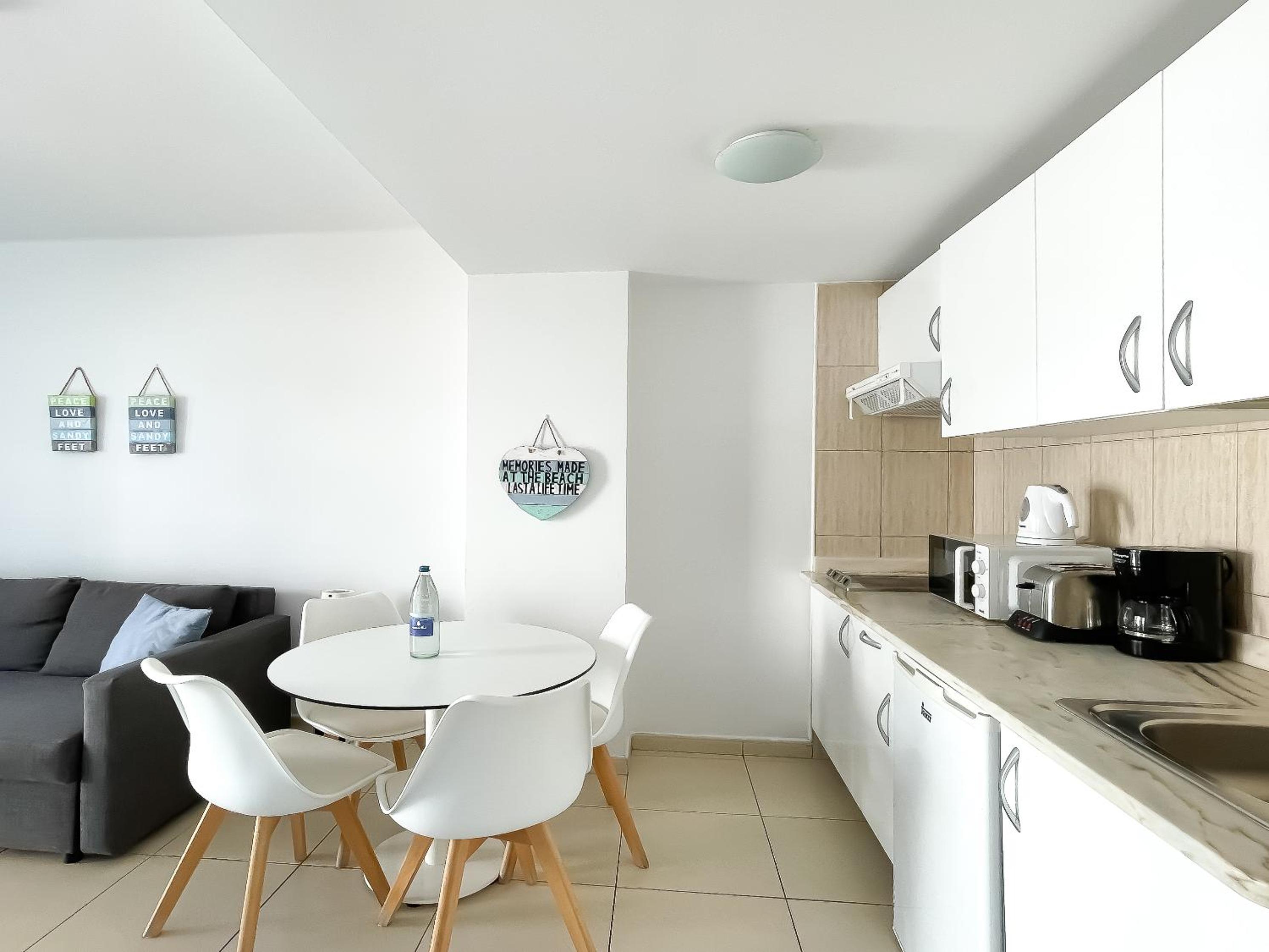 Sweet Home City View Apartment - No Cleaning Service photo 2