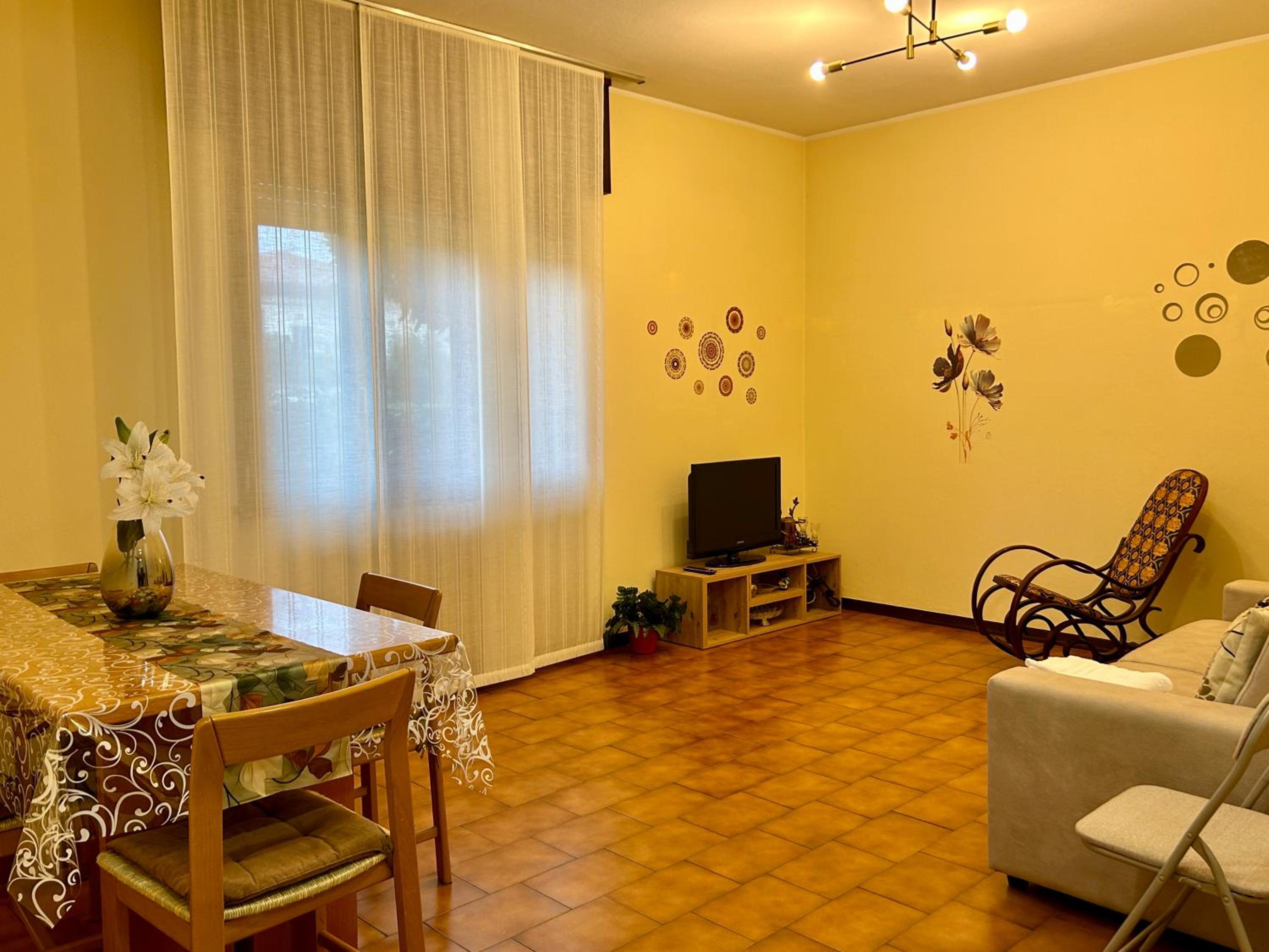 Two-Bedroom Apartment photo 2