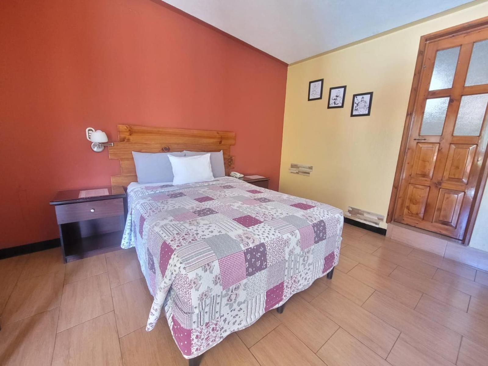 Single Room photo 3