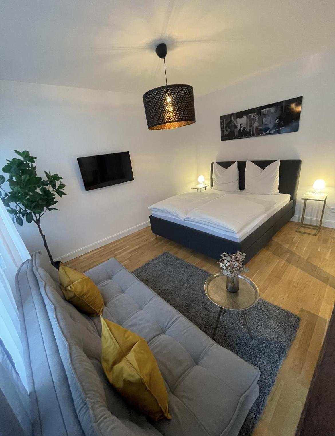Apartment photo 1