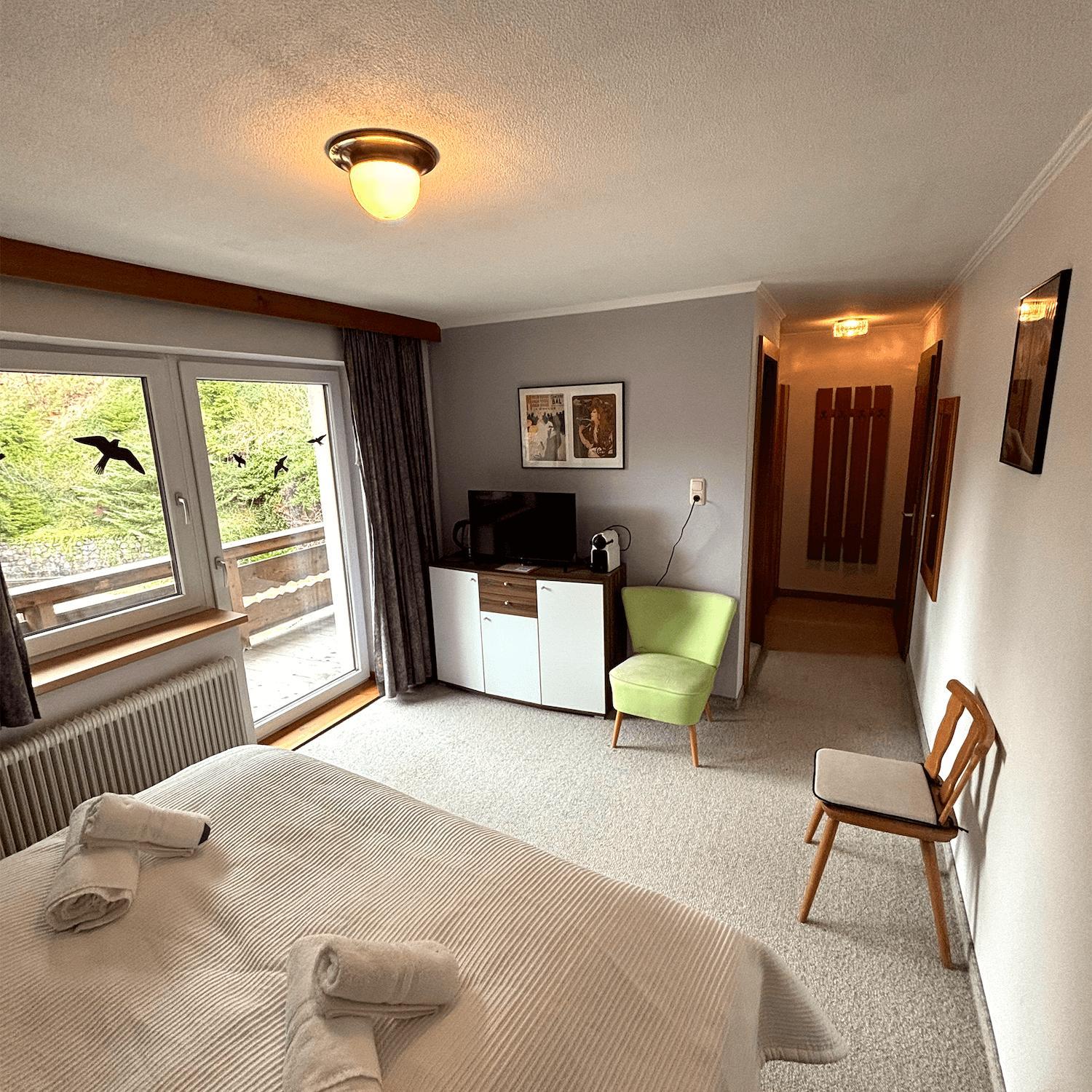 Budget Double Room photo 3