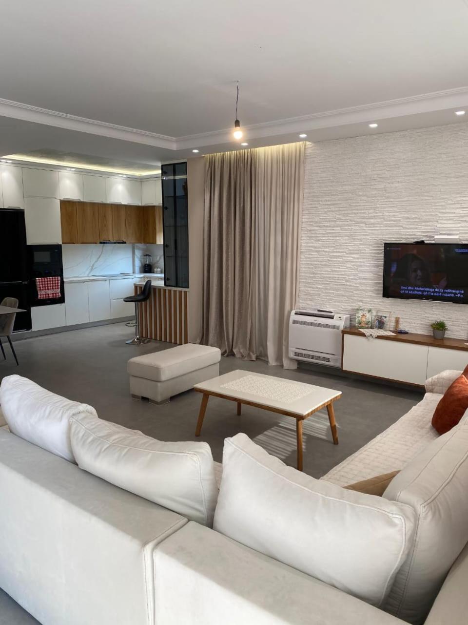 Two-Bedroom House photo 2