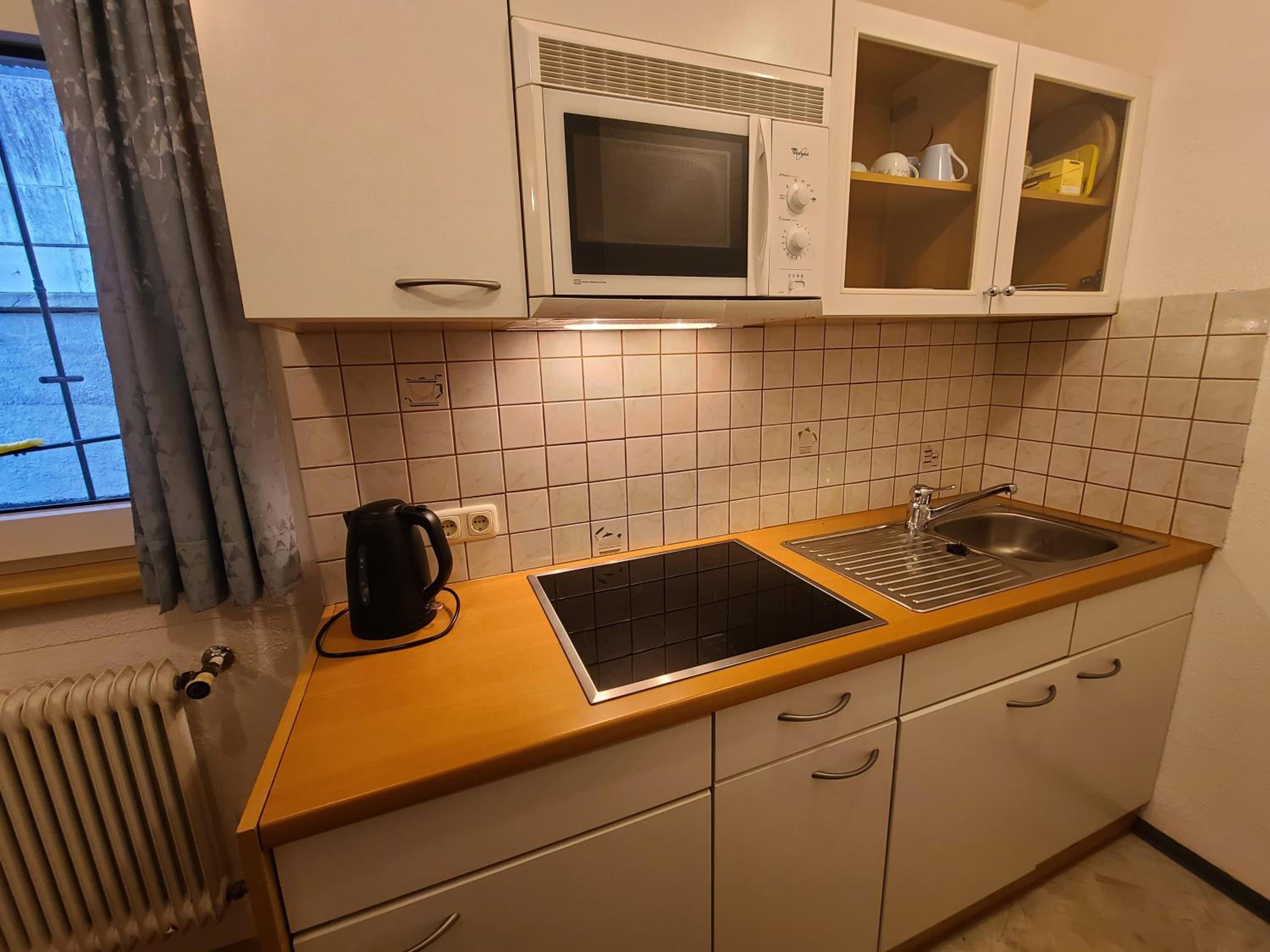 One-Bedroom Apartment photo 2