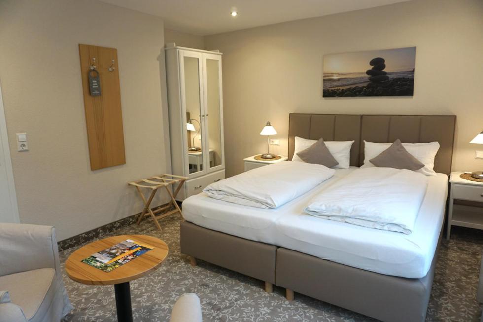 Double Or Twin Room With Balcony photo 3