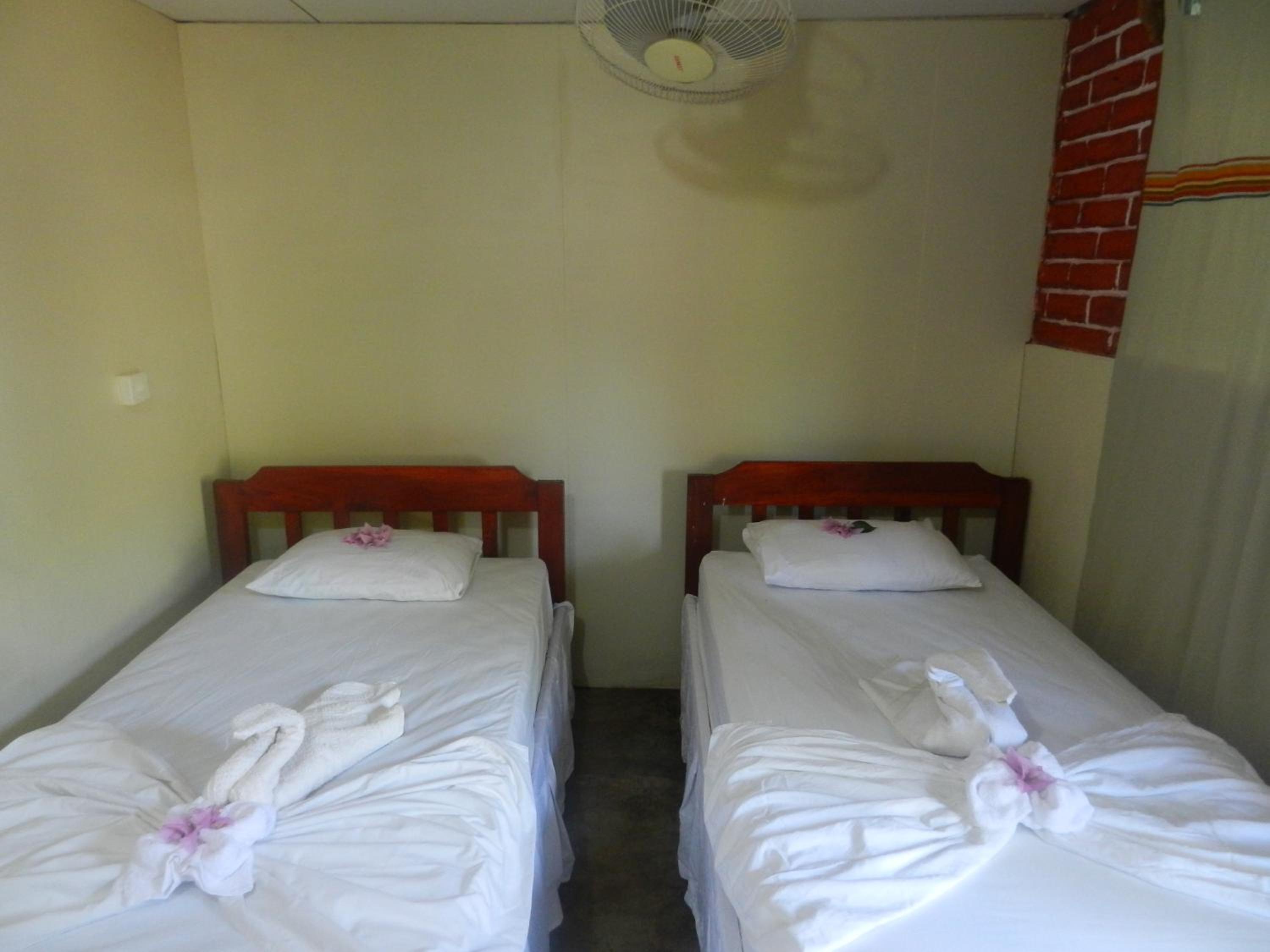 Twin Room with Garden View photo 2