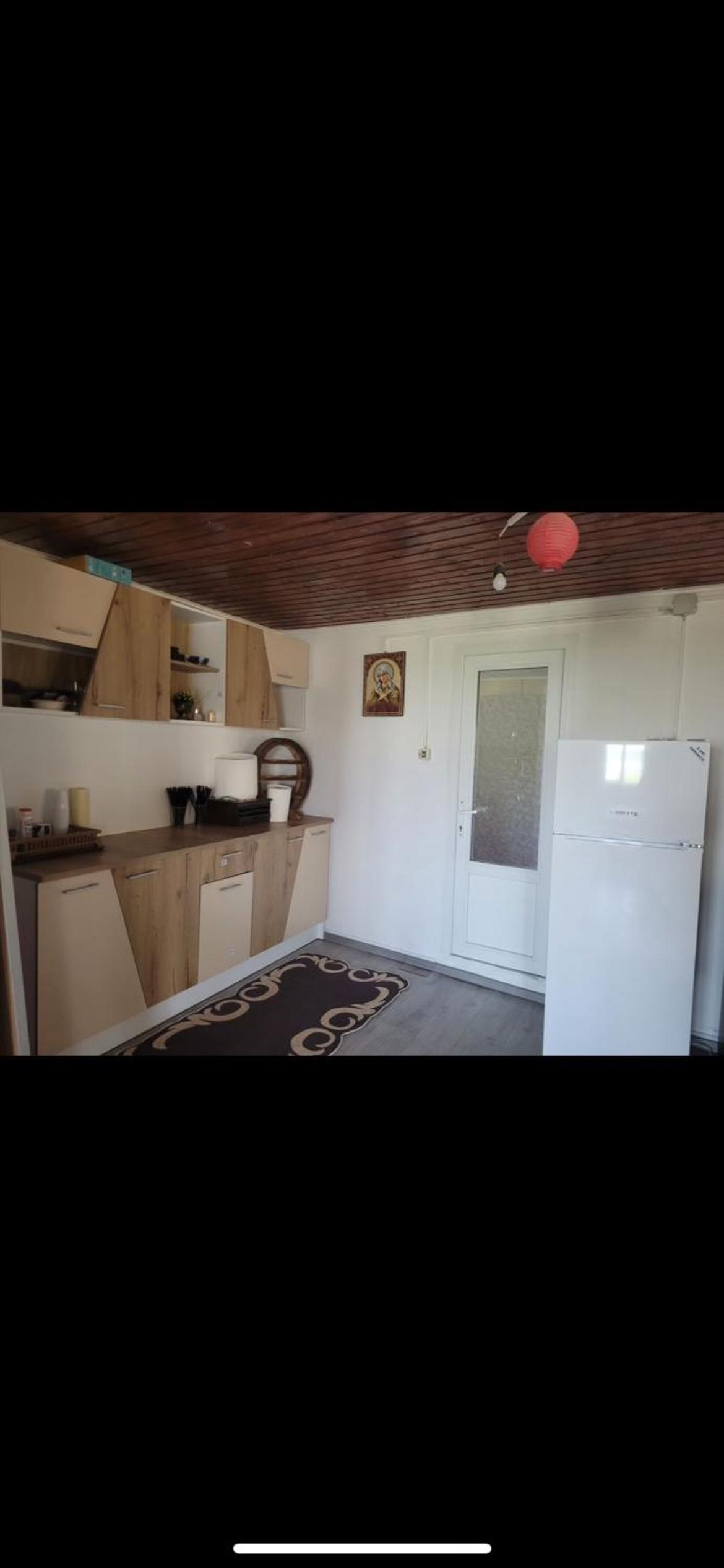 Three-Bedroom Vacation Home  photo 2