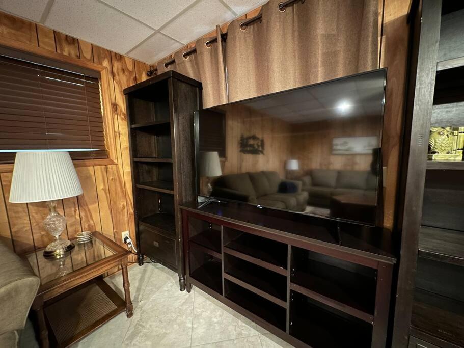 Two-Bedroom Apartment with Lake View photo 1