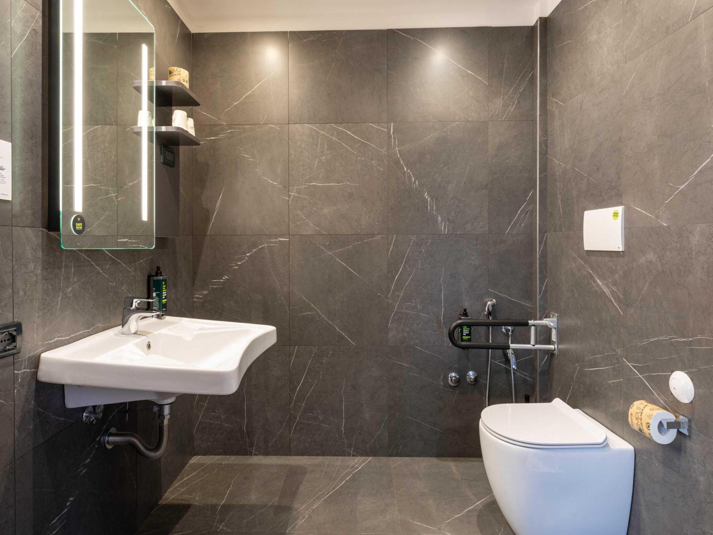 Double Room - Disability Access