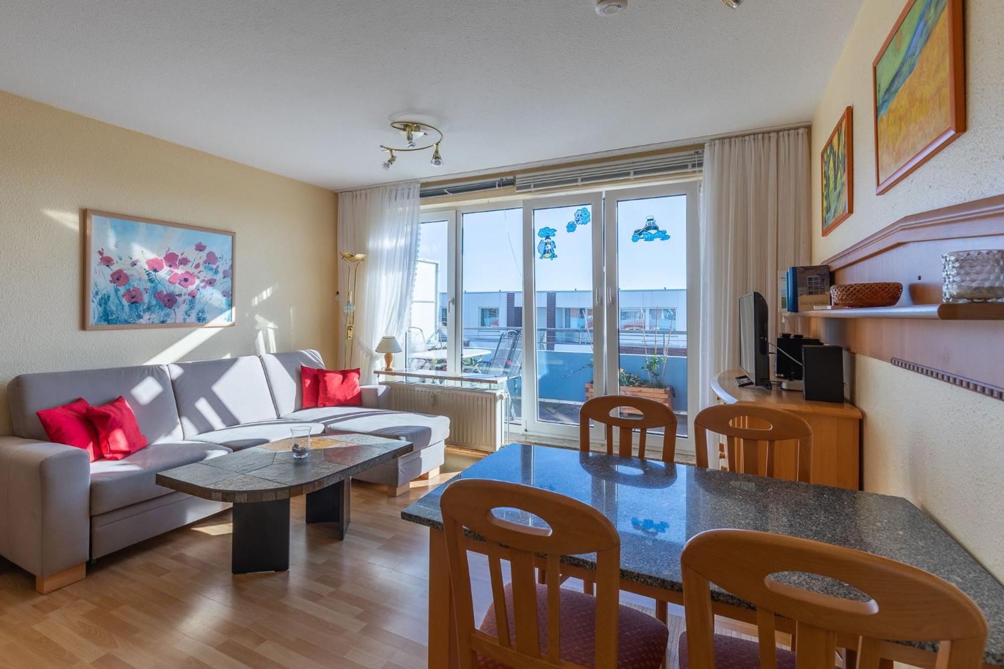 Apartment photo 1