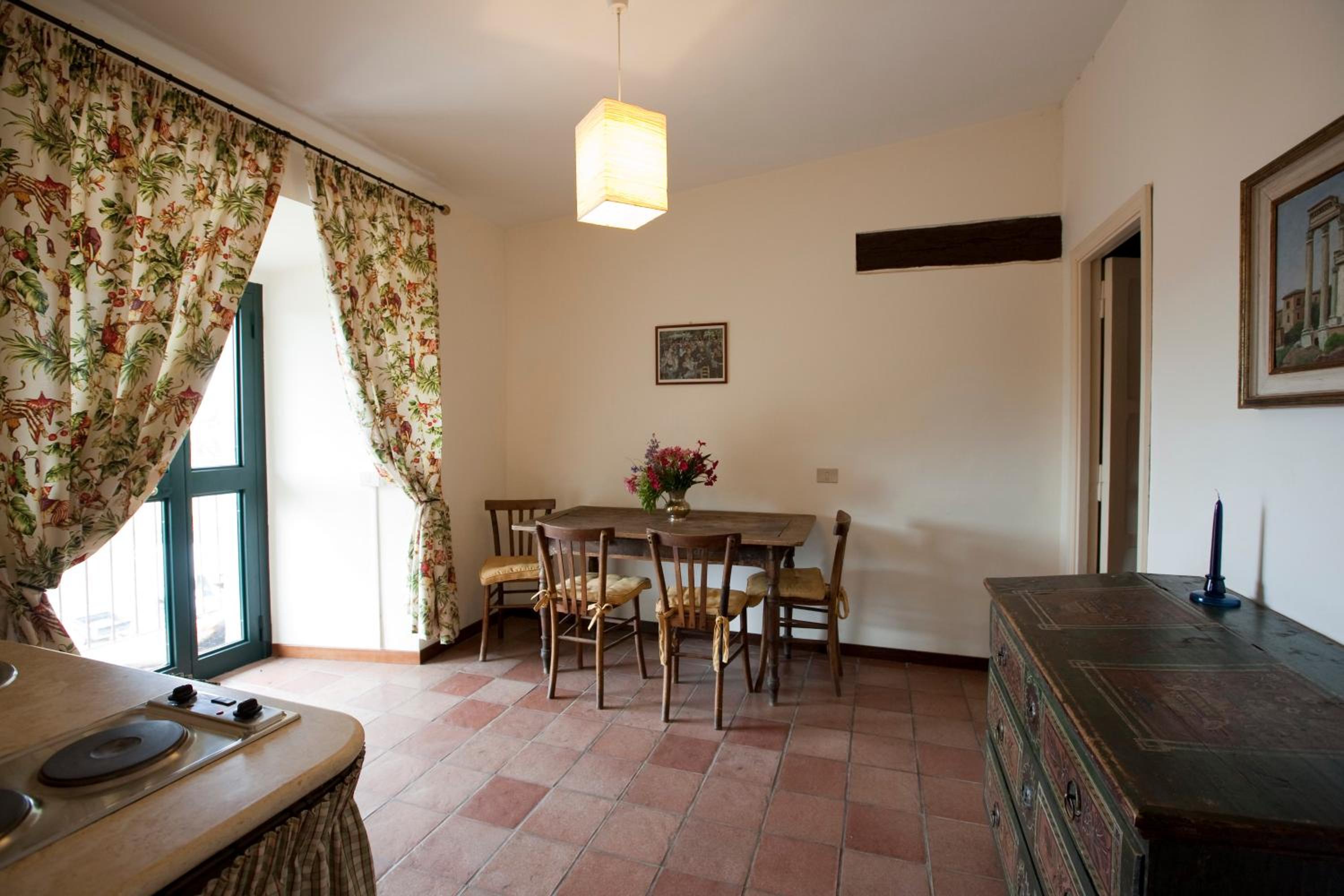 Apartment with Terrace photo 3