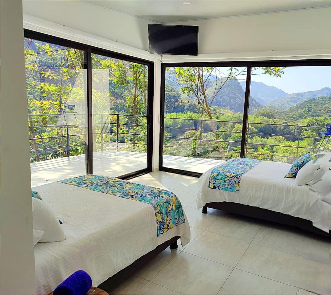 Quadruple Room with Balcony photo 1