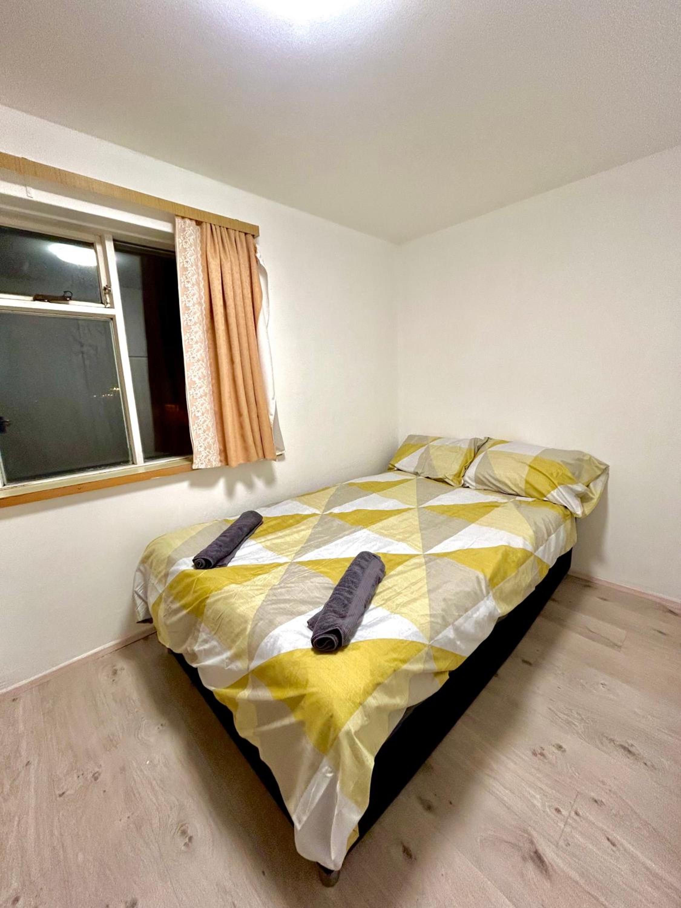 Double Room With Shared Bathroom photo 3