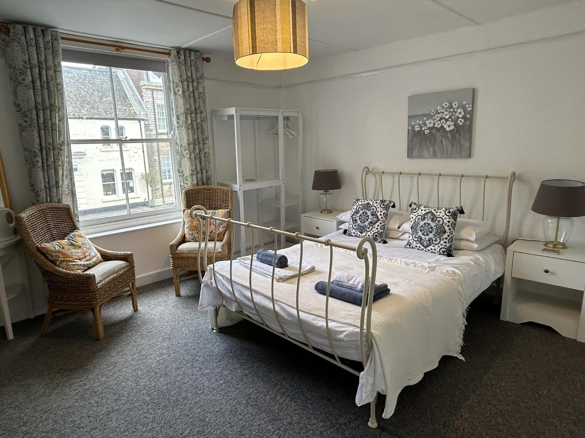 Large Double Room photo 1
