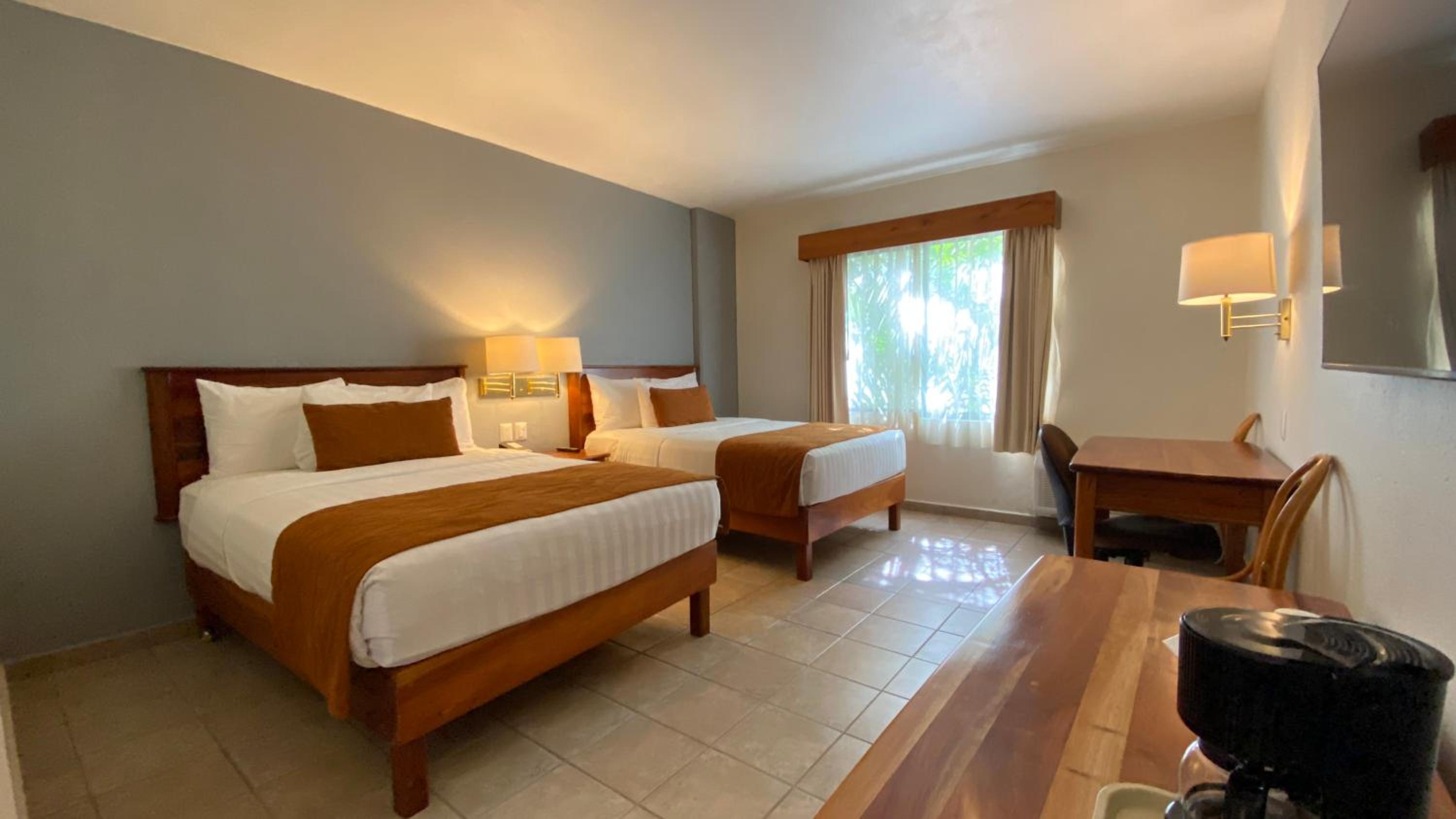 Double Room with Two Double Beds - Non-Smoking - Photo 1