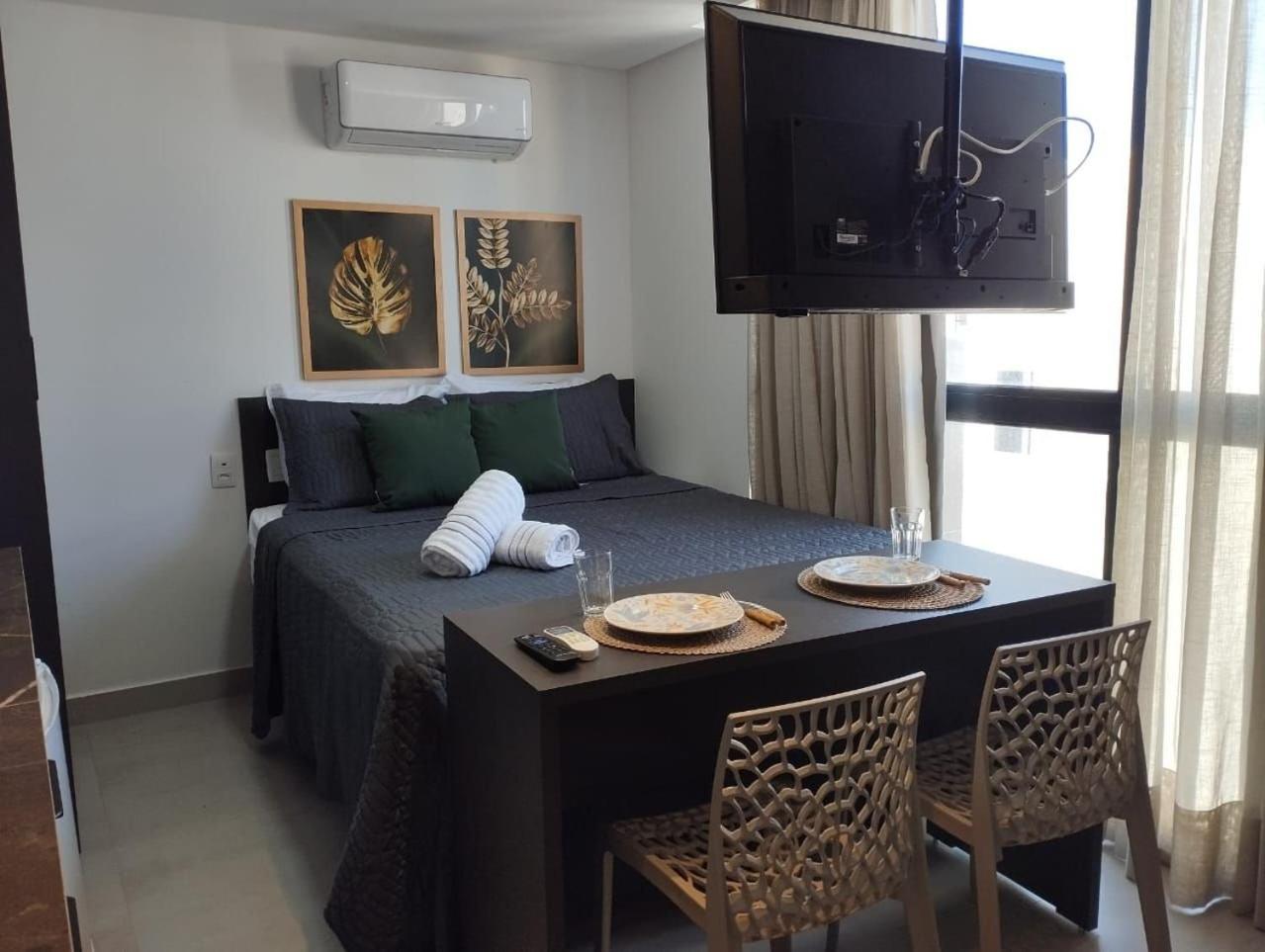 Superior One-Bedroom Apartment