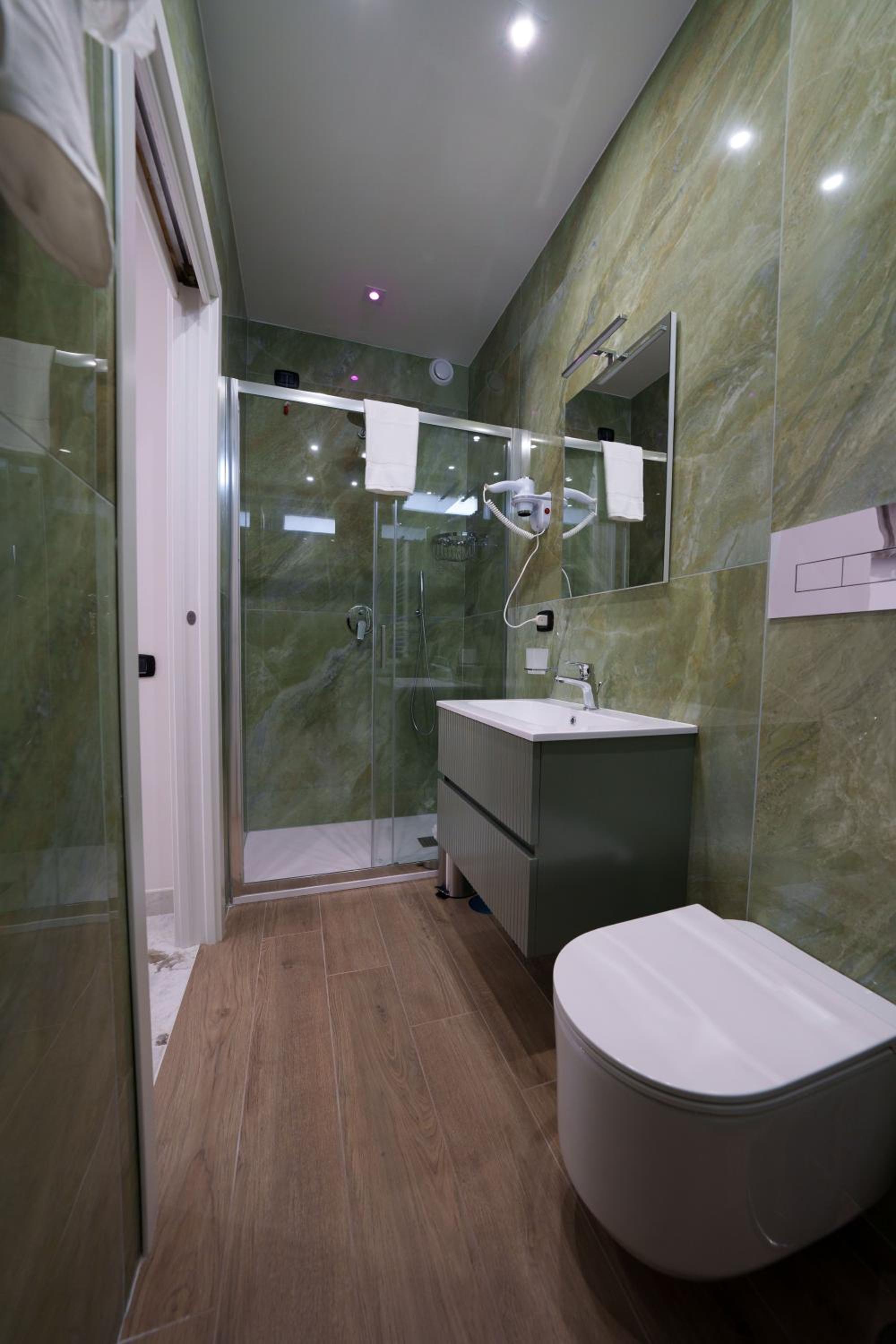 Suite with Sauna photo 2