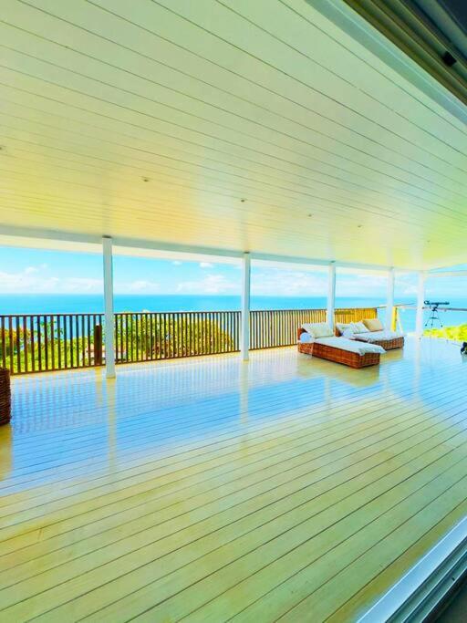 Villa - Beach Front photo 1